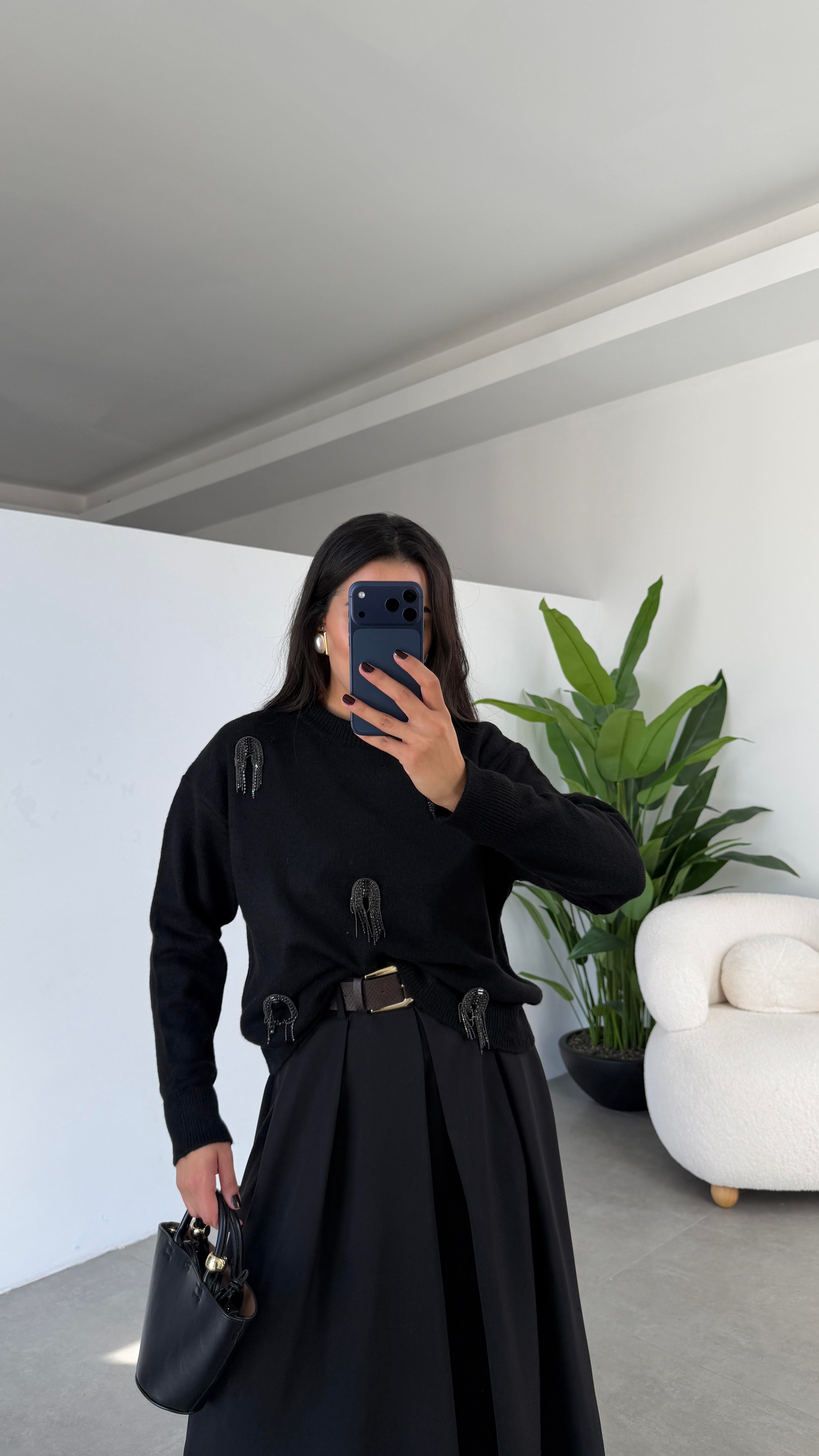 M-D Siyah Tasarım Kazak