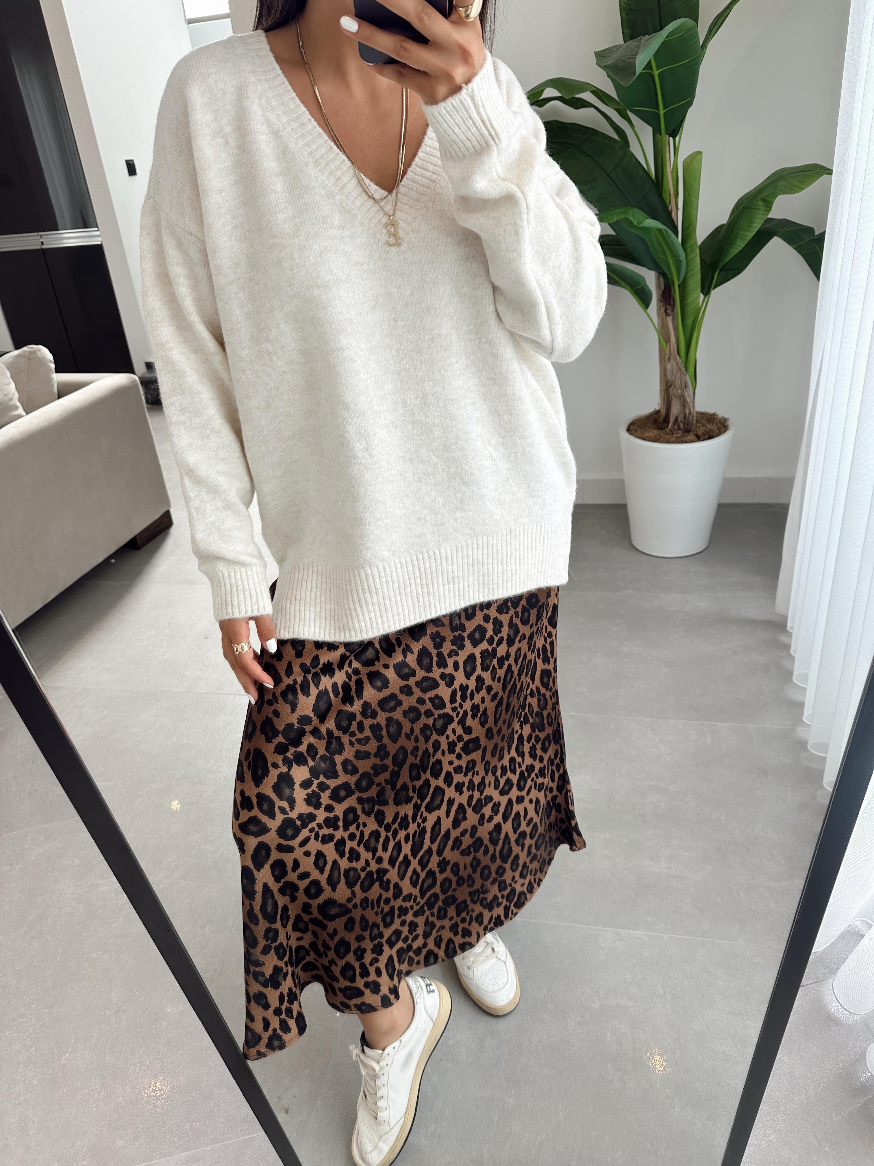 M-D Taş V Yaka Kazak