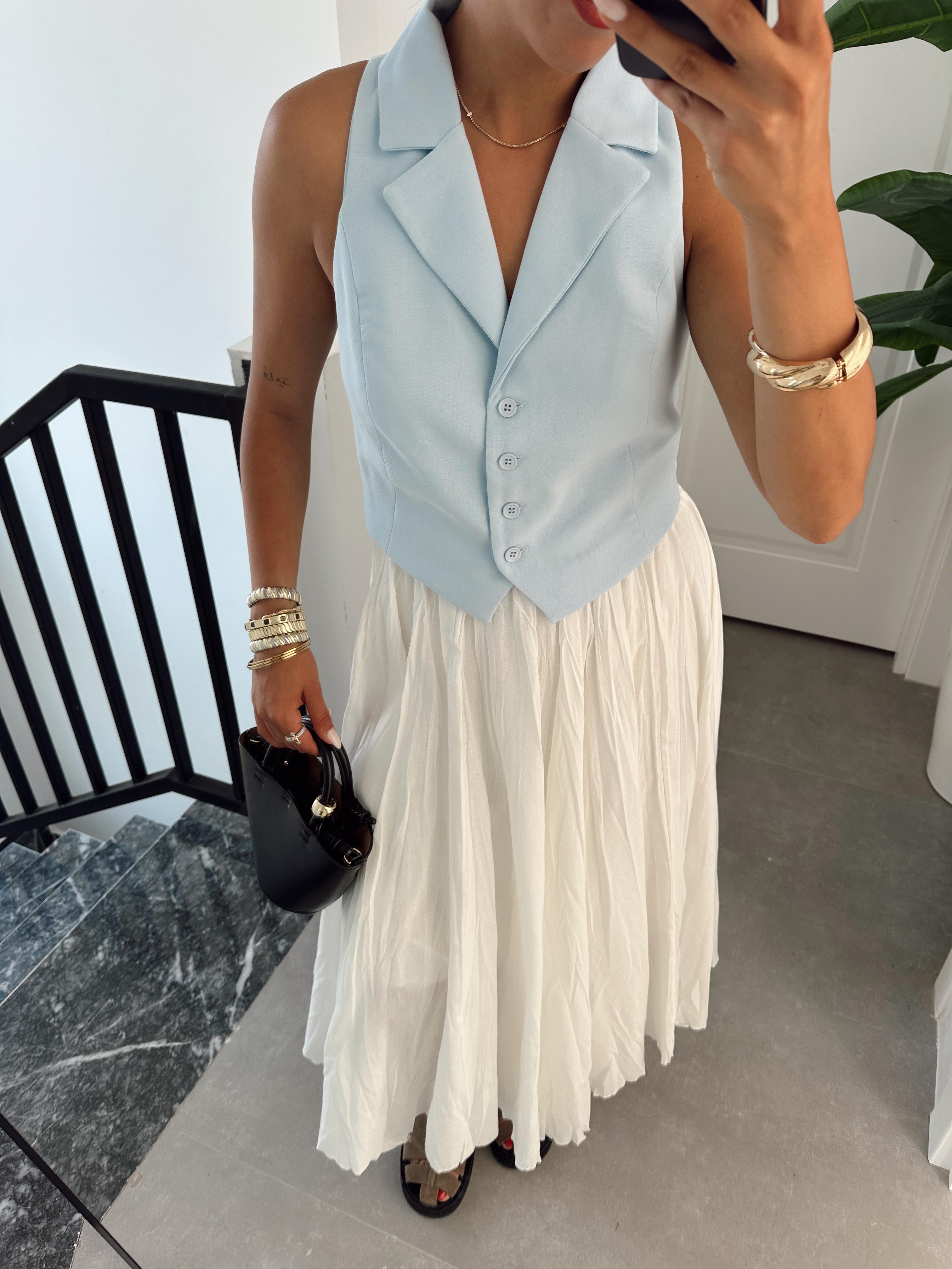 Mavi Düğmeli Dokuma Yelek