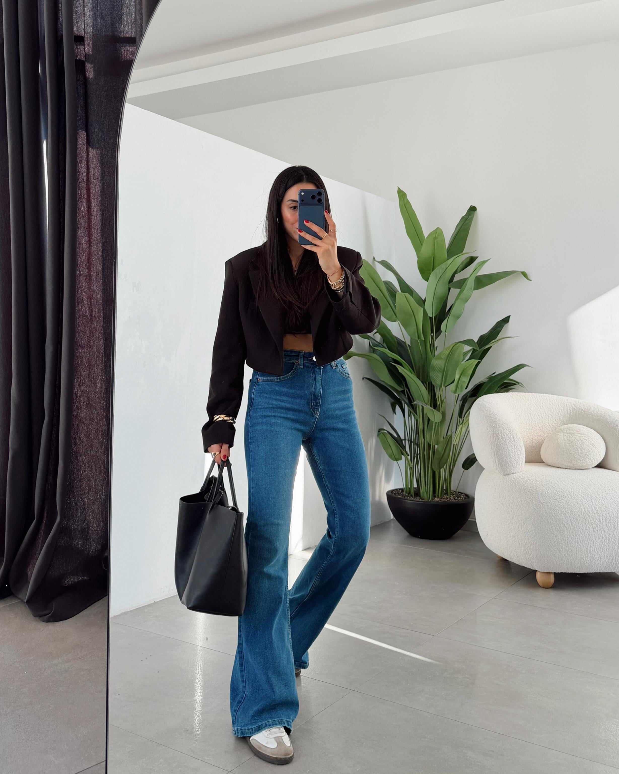 Mavi İspanyol Paça Jean