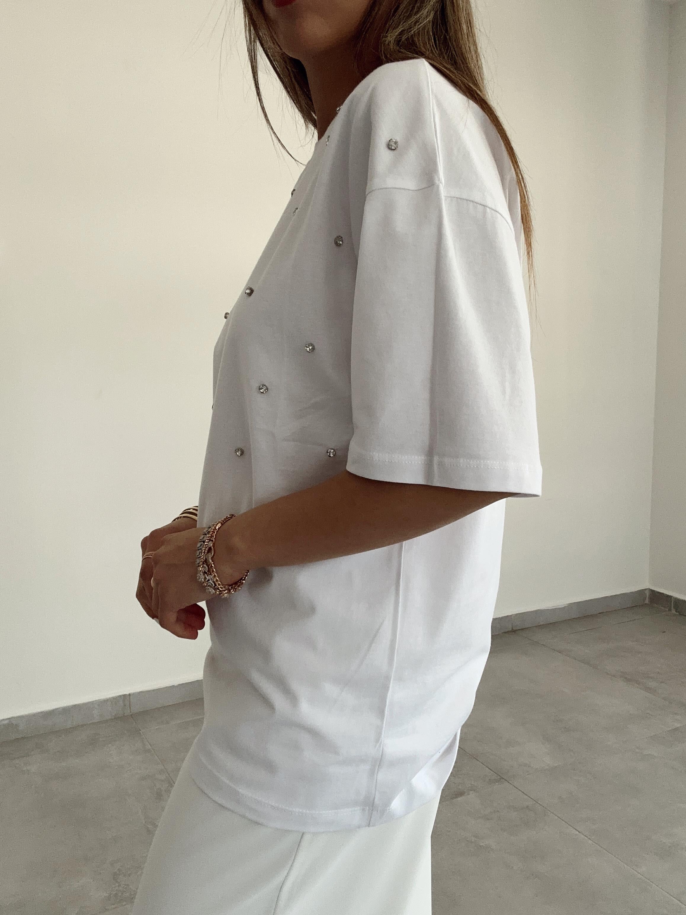 Mi Taşlı İşlemeli Tişört