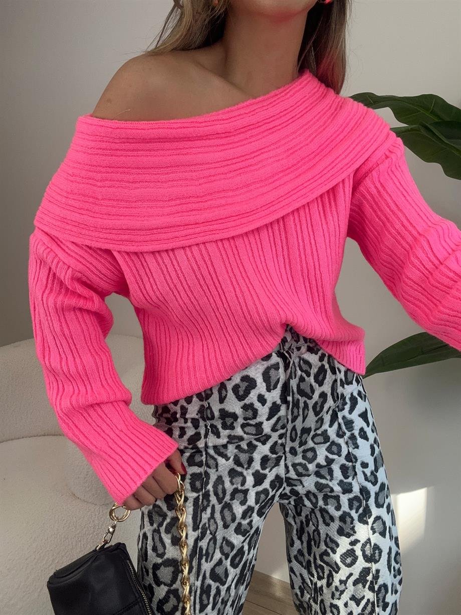 Neon Pembe Degaje Yaka Fitilli Kazak