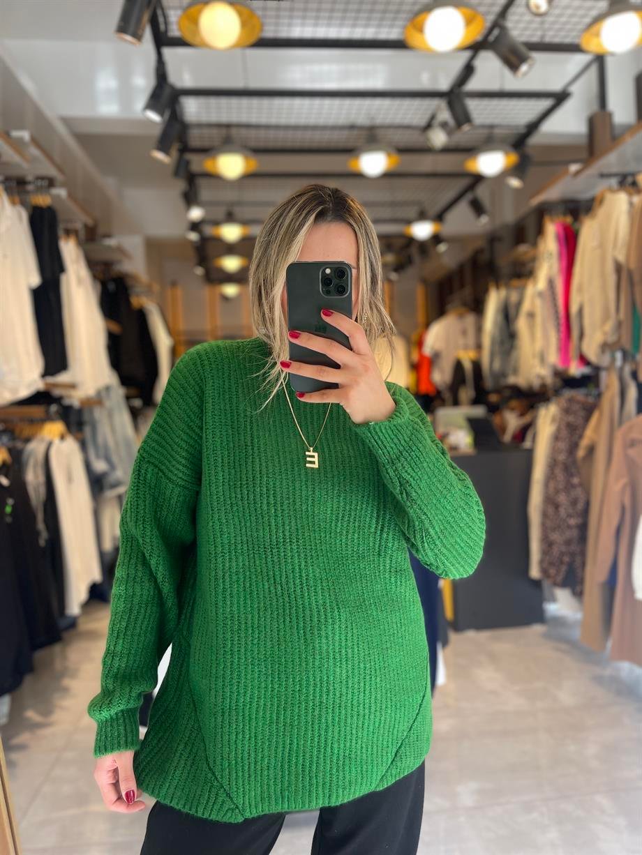 Oversize Yeşil Kazak