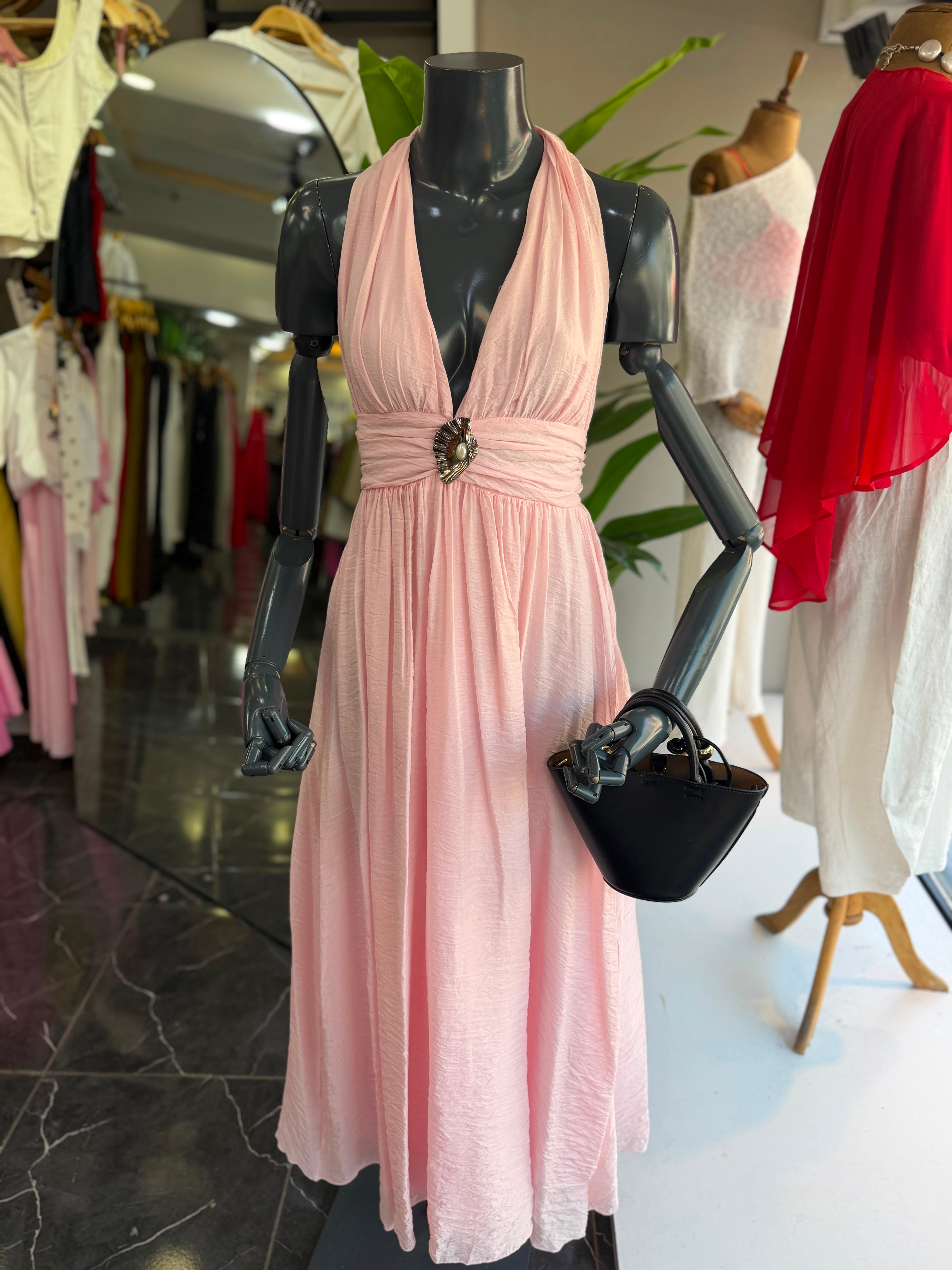 Pembe Tokalı Elbise
