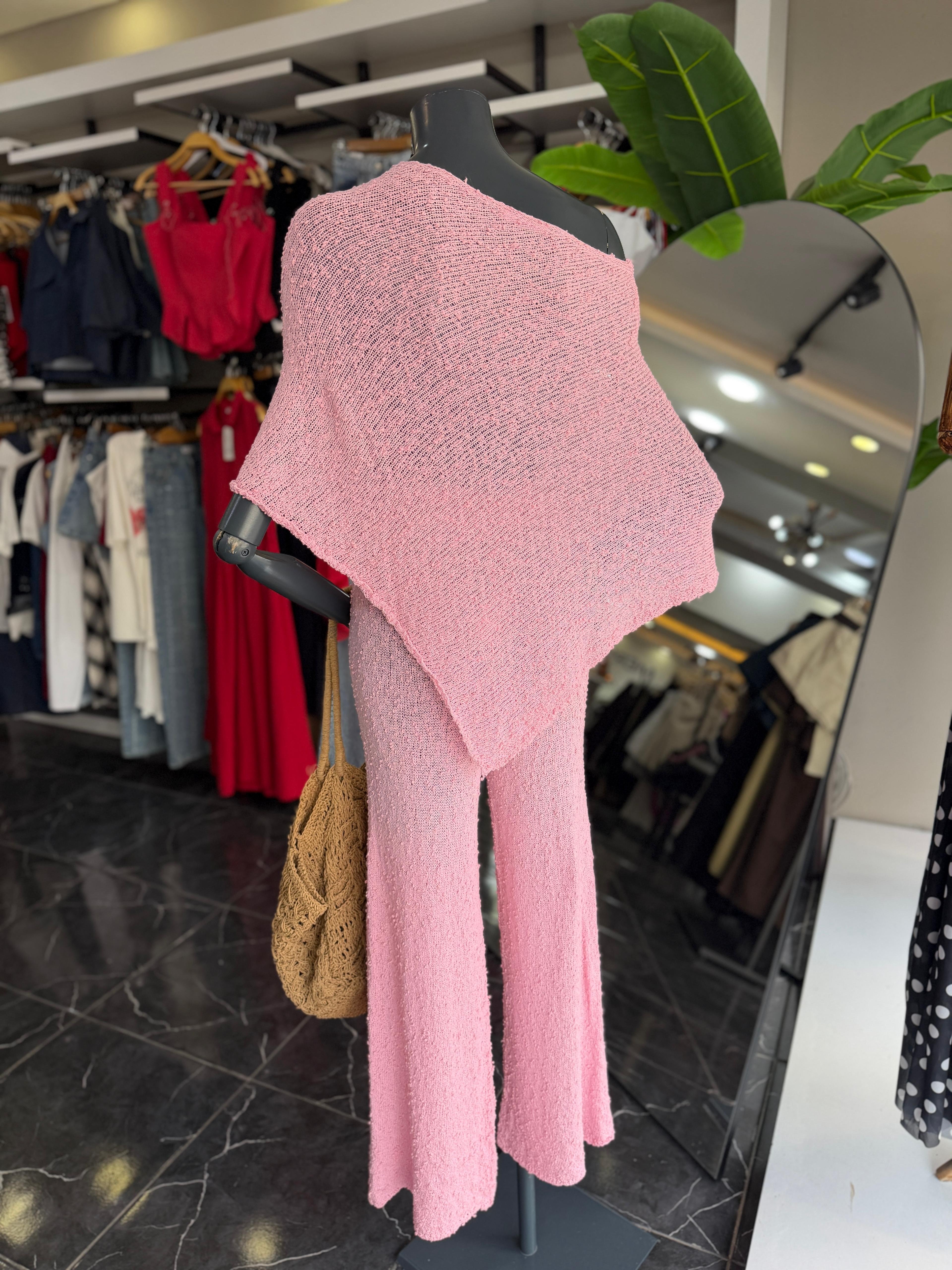 Pembe Triko Takım