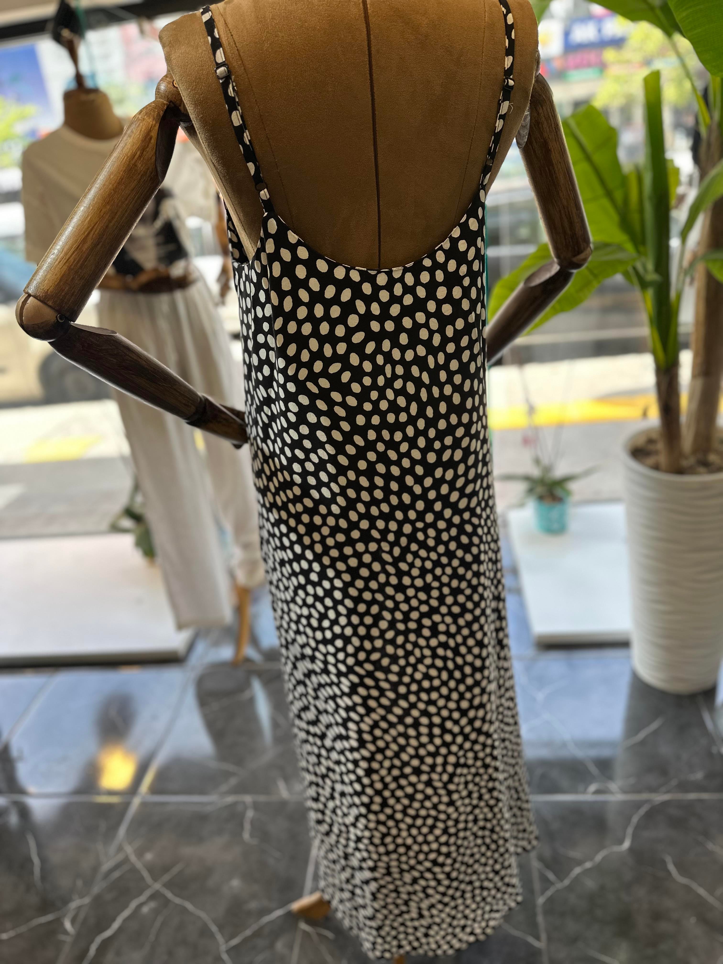 Puantiyeli Askılı Elbise