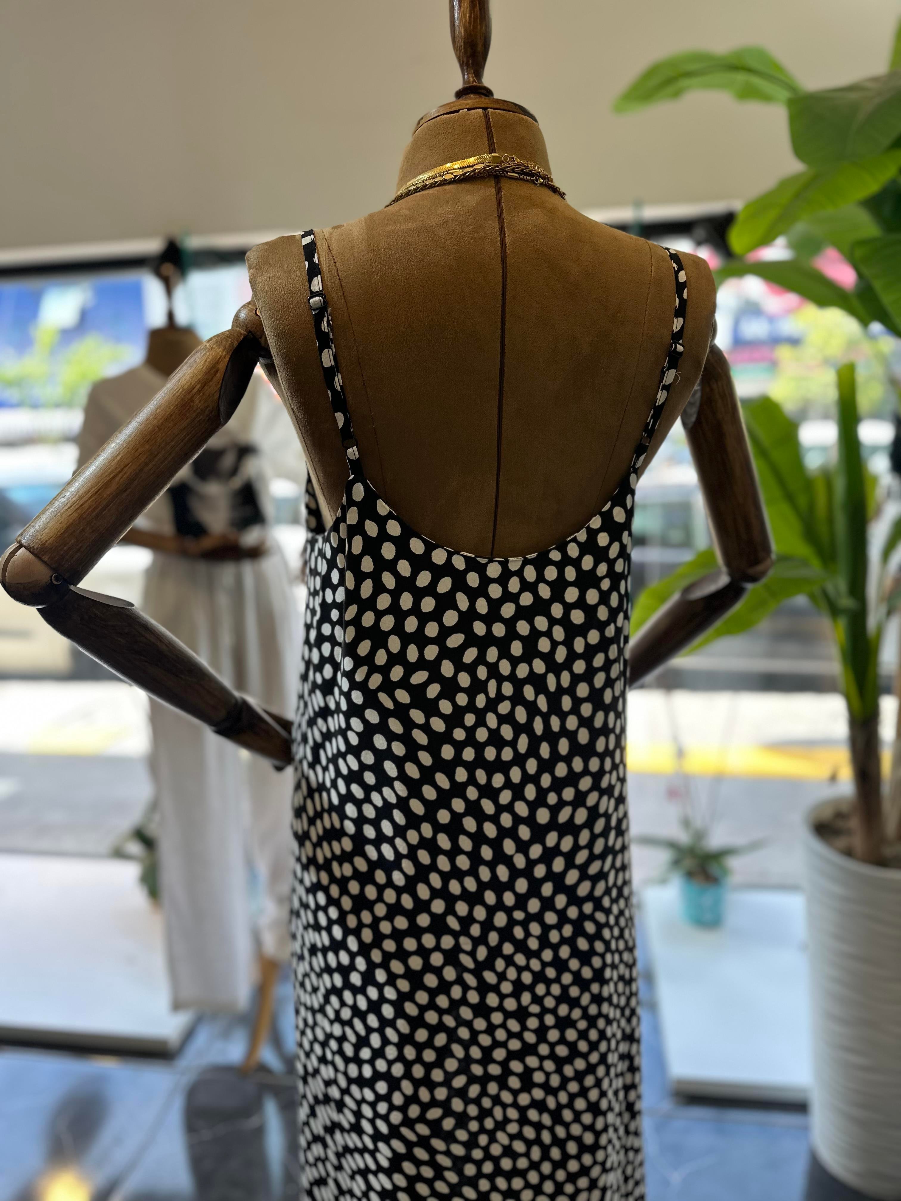 Puantiyeli Askılı Elbise