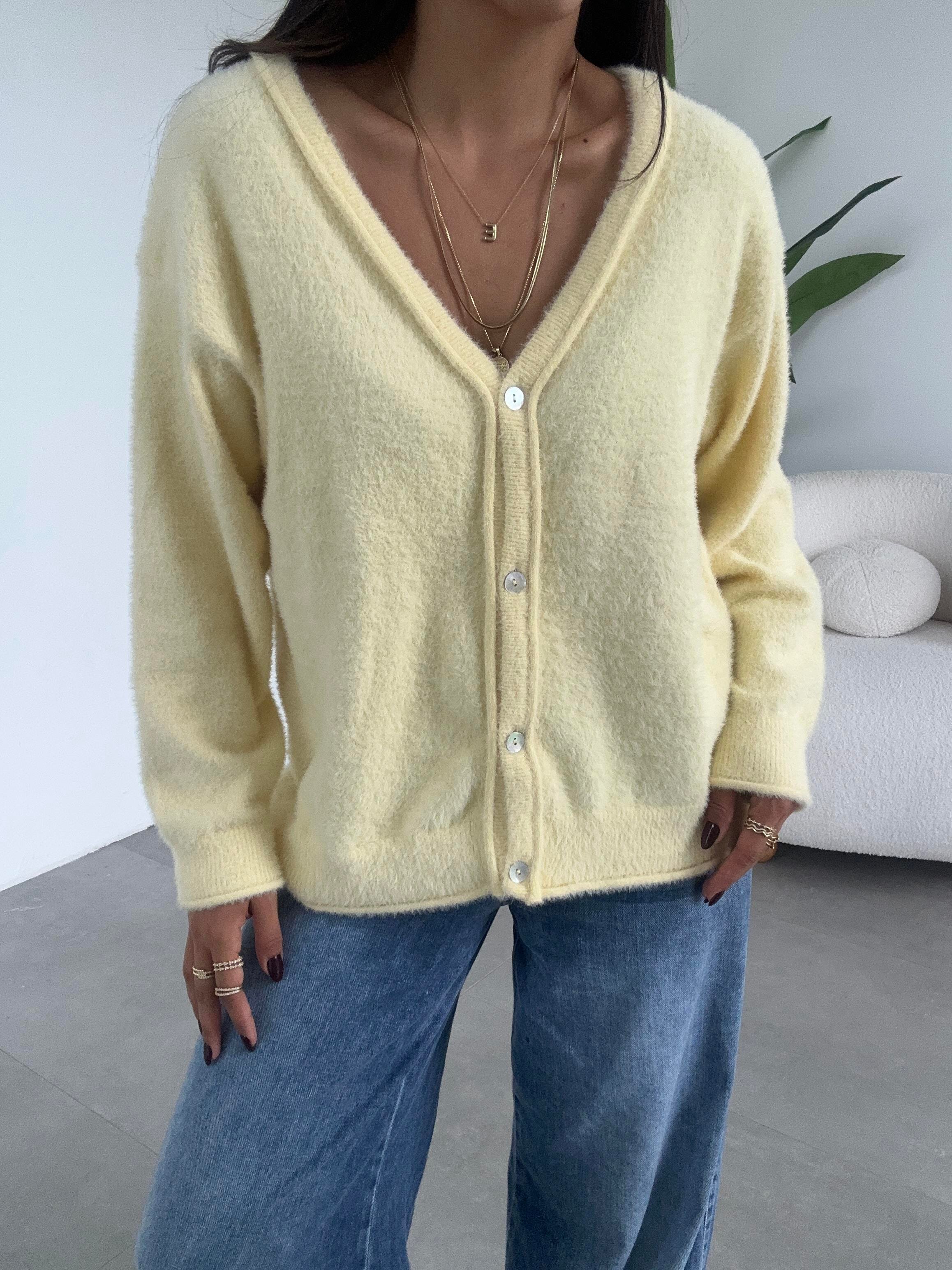 Sarı 4 Düğmeli Hırka