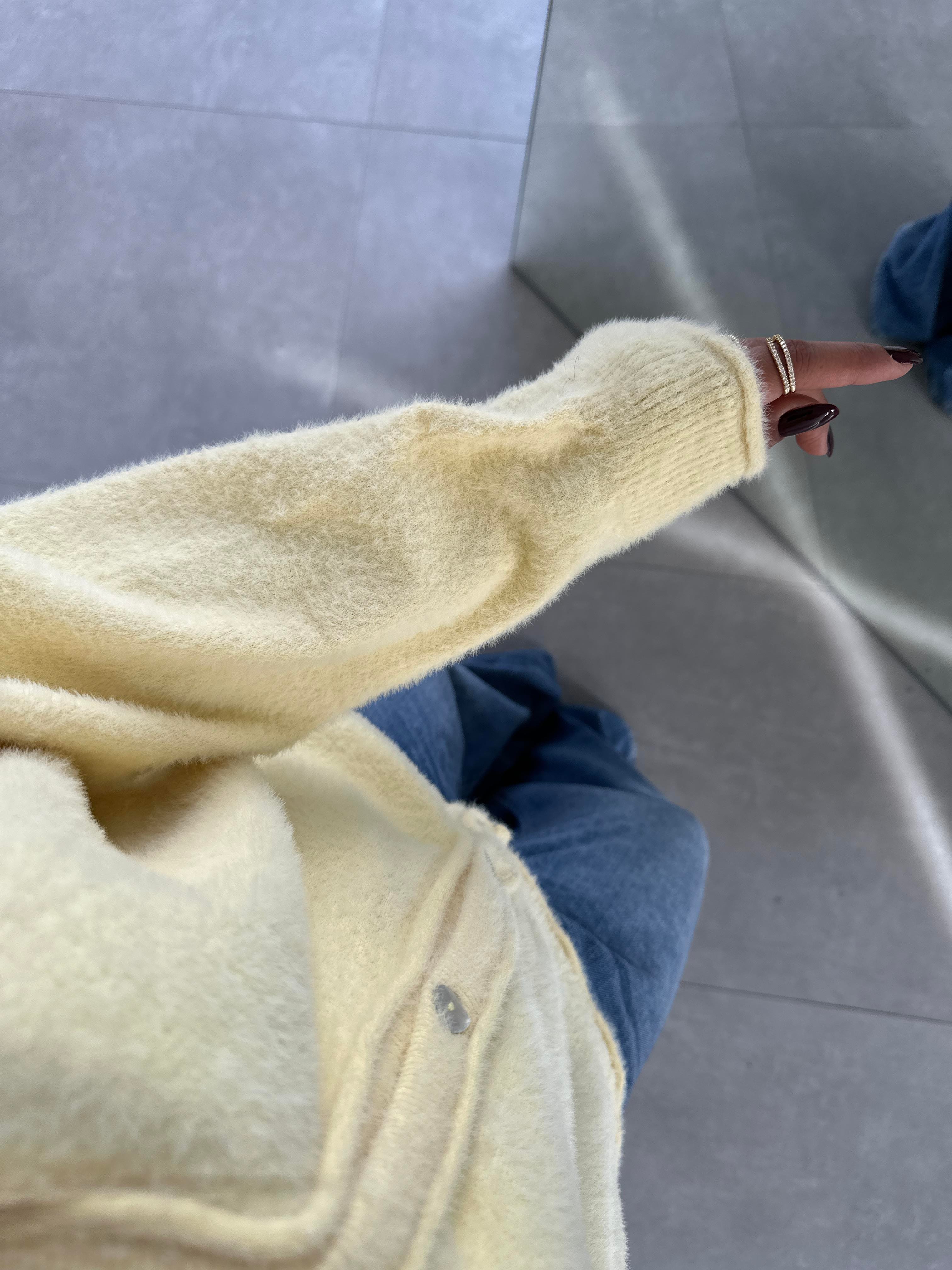 Sarı 4 Düğmeli Hırka