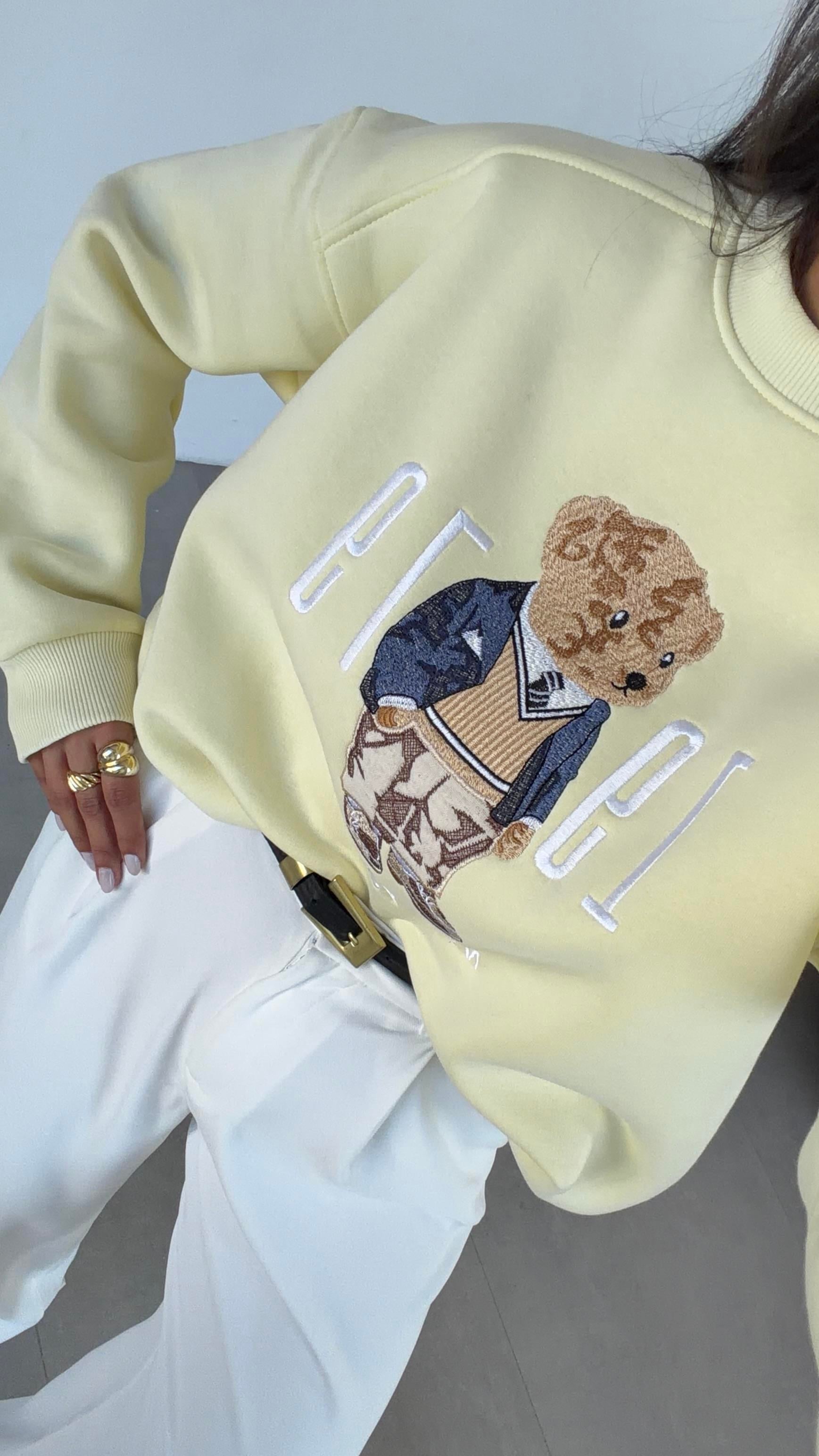 Sarı Ayıcık Desenli Sweatshirt