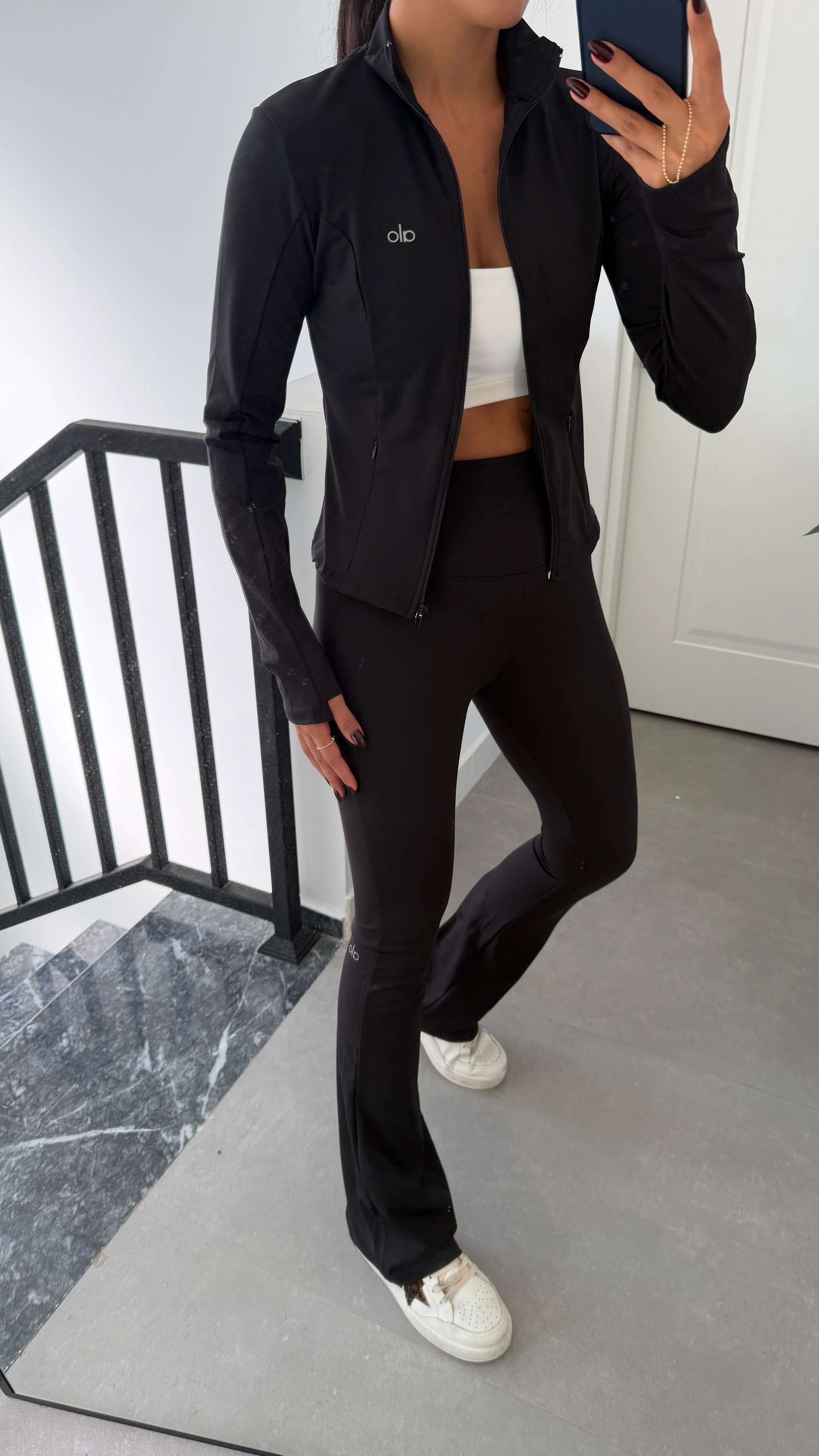 Siyah Ao Toparlayıcı Spor Takım