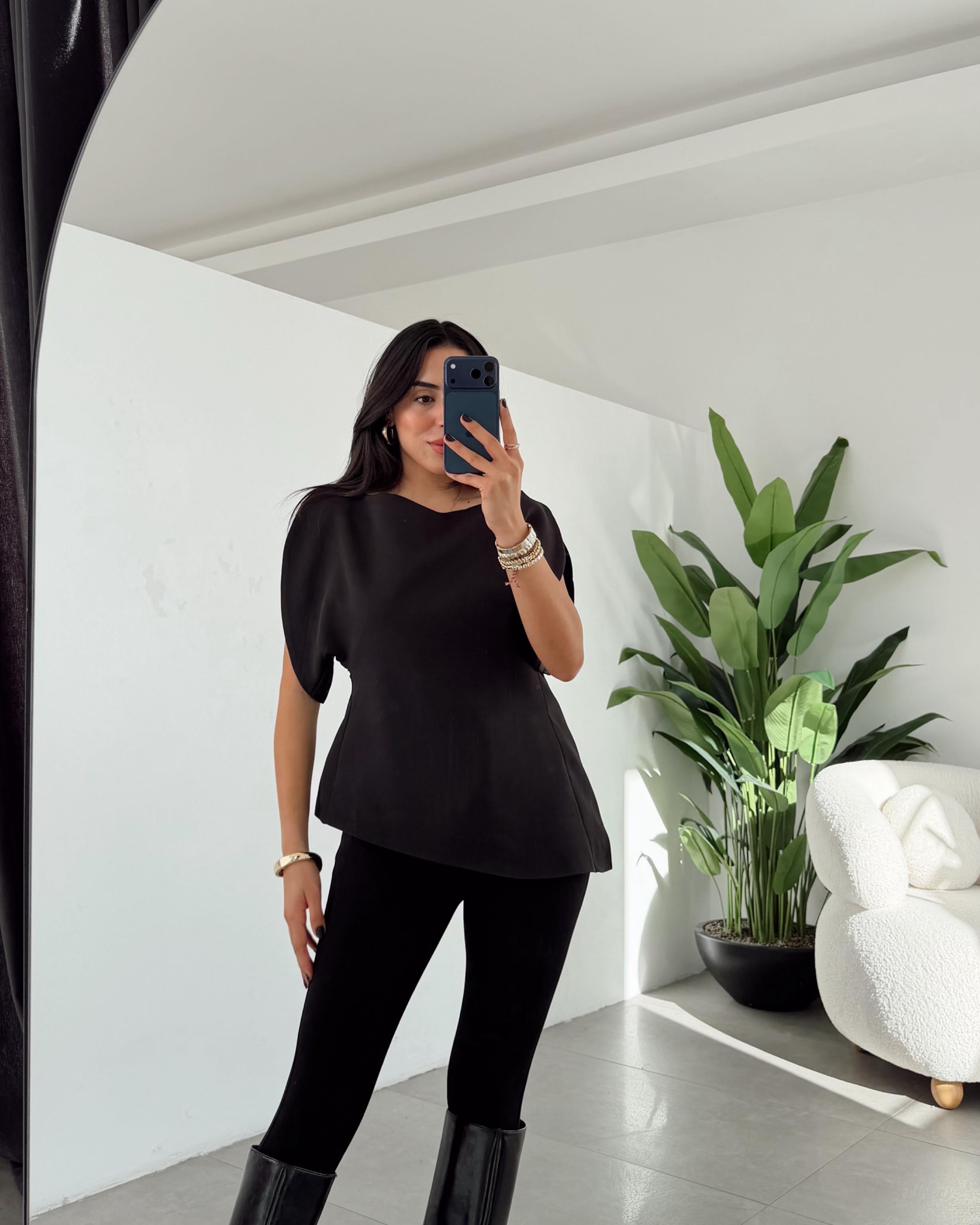 Siyah Balon Kol Bluz