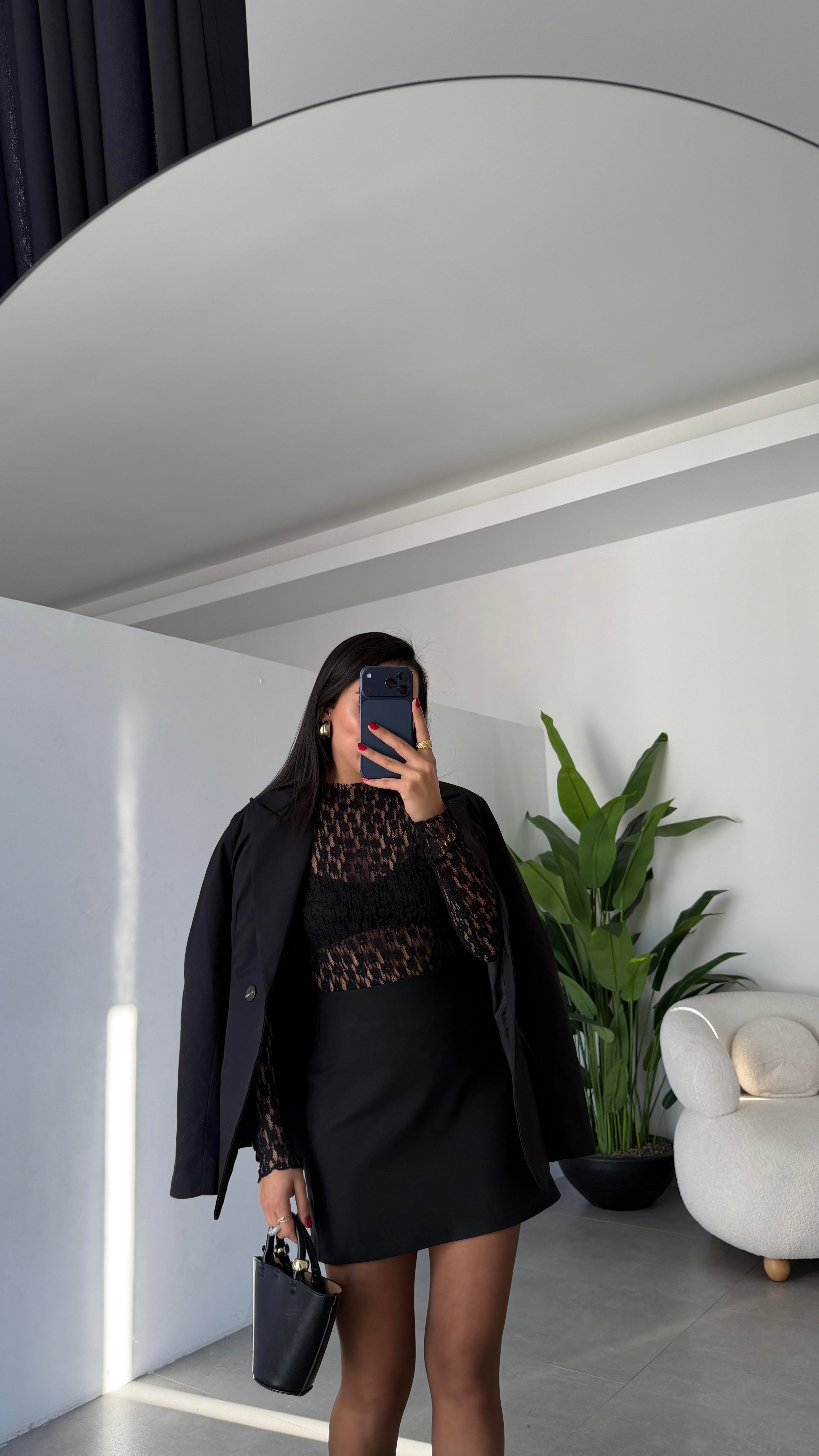 Siyah Dantel Transparan Bluz