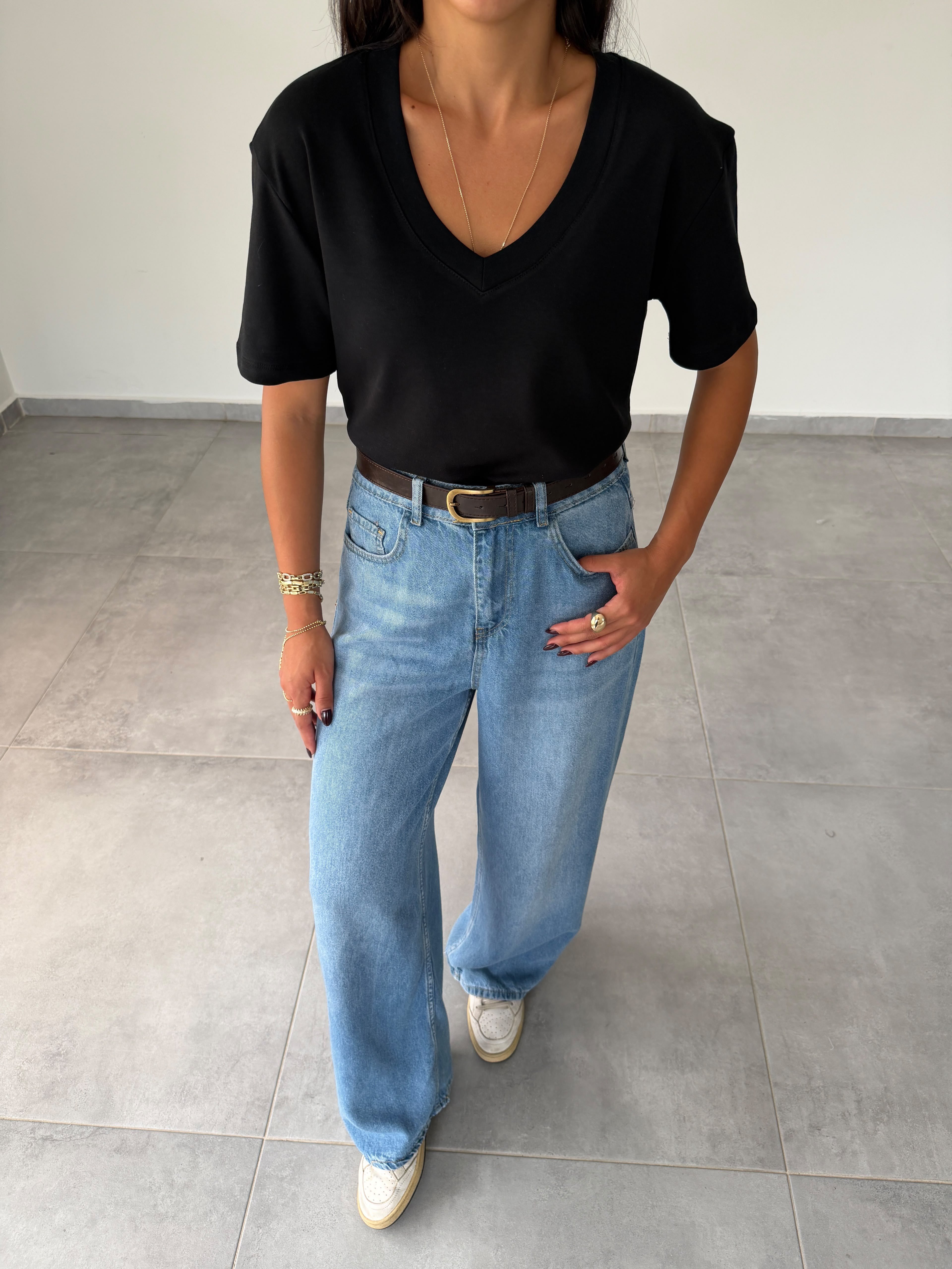 Siyah İnterlok V Yaka Tshirt