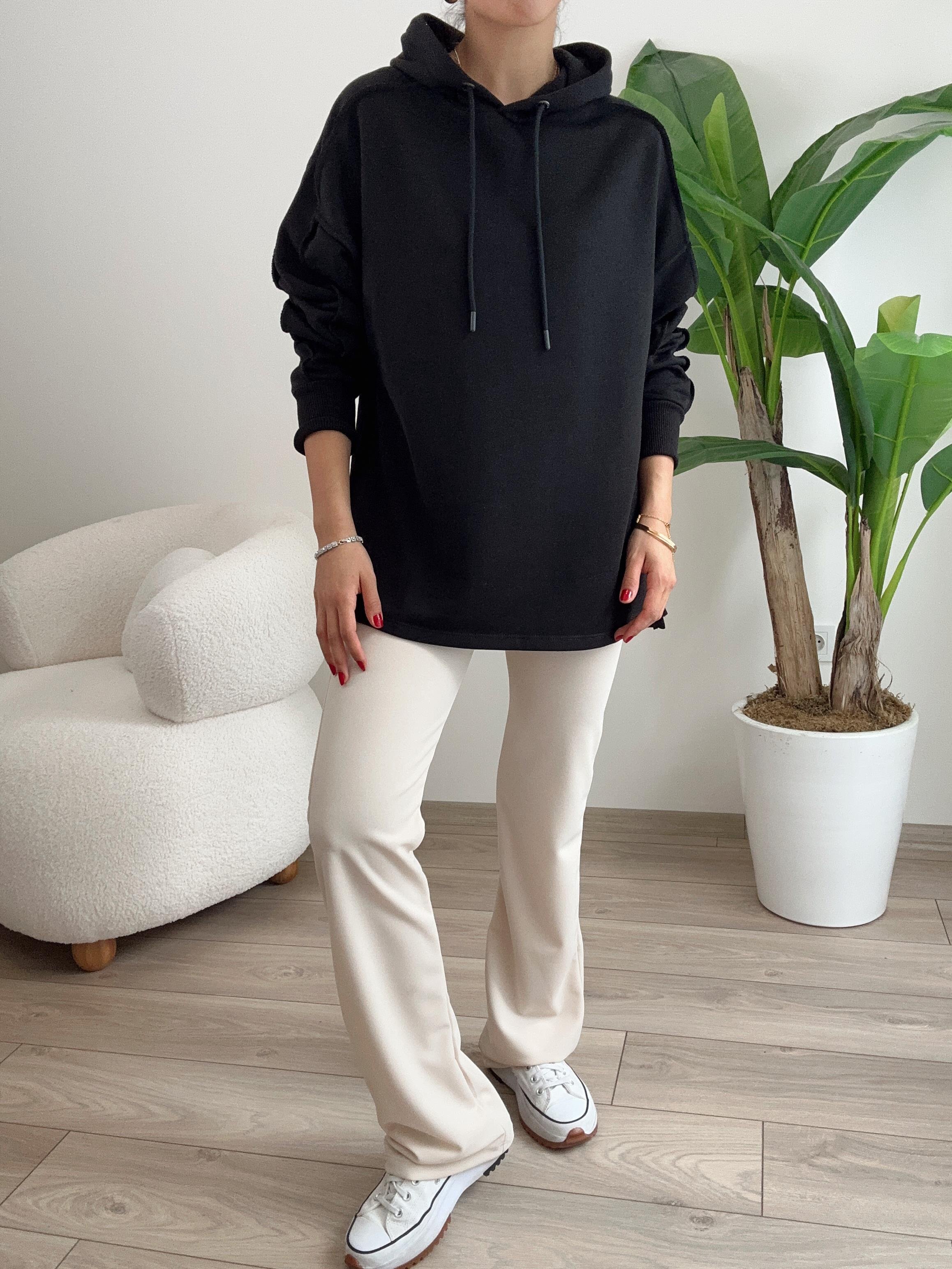 Siyah Pis Dikiş Kapüşonlu Sweat