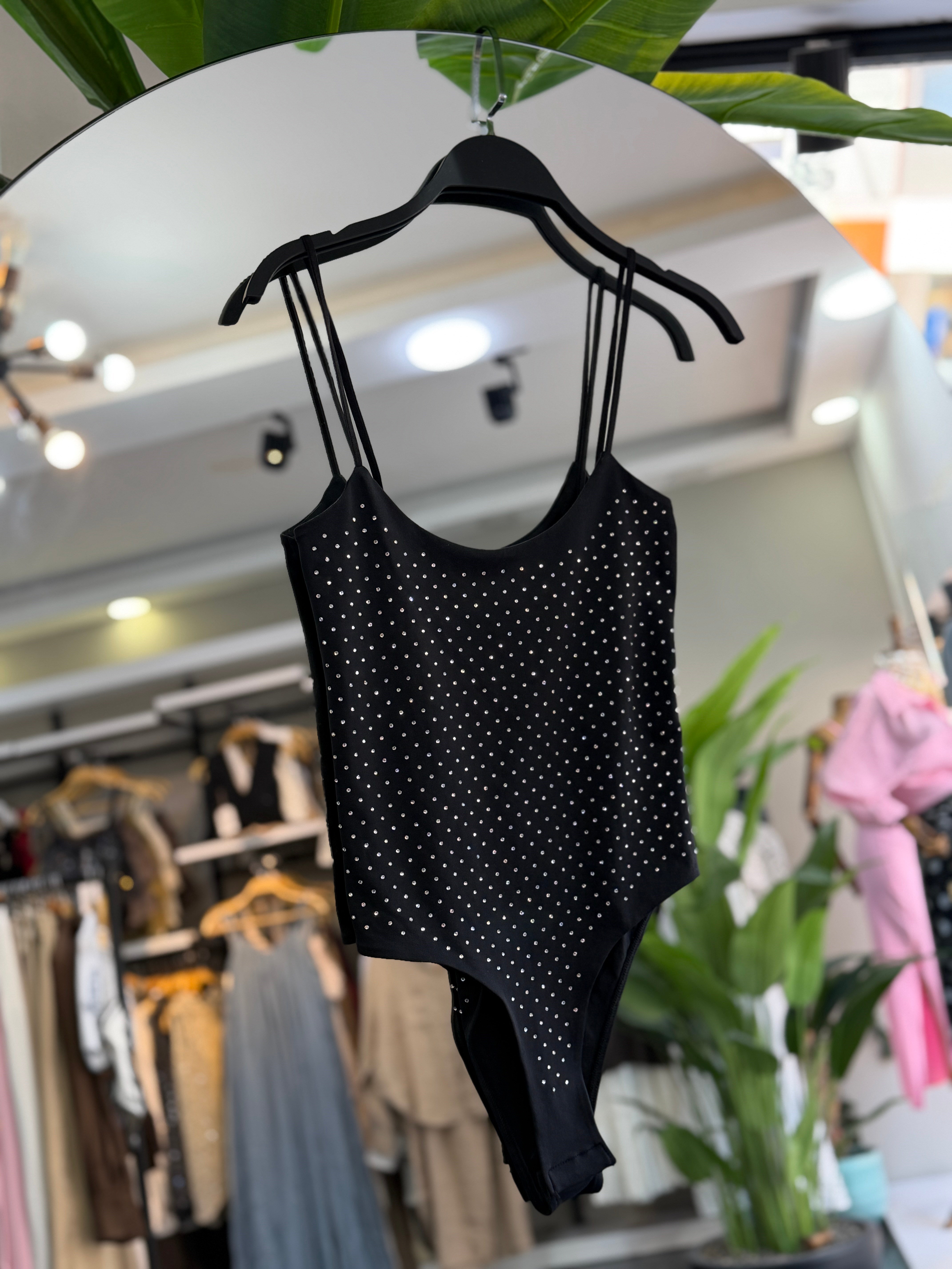 Siyah Taşlı Bodysuit