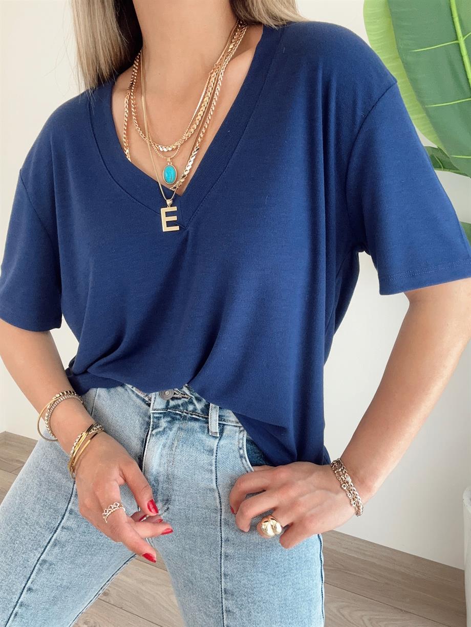 V Yaka Lacivert Tişört