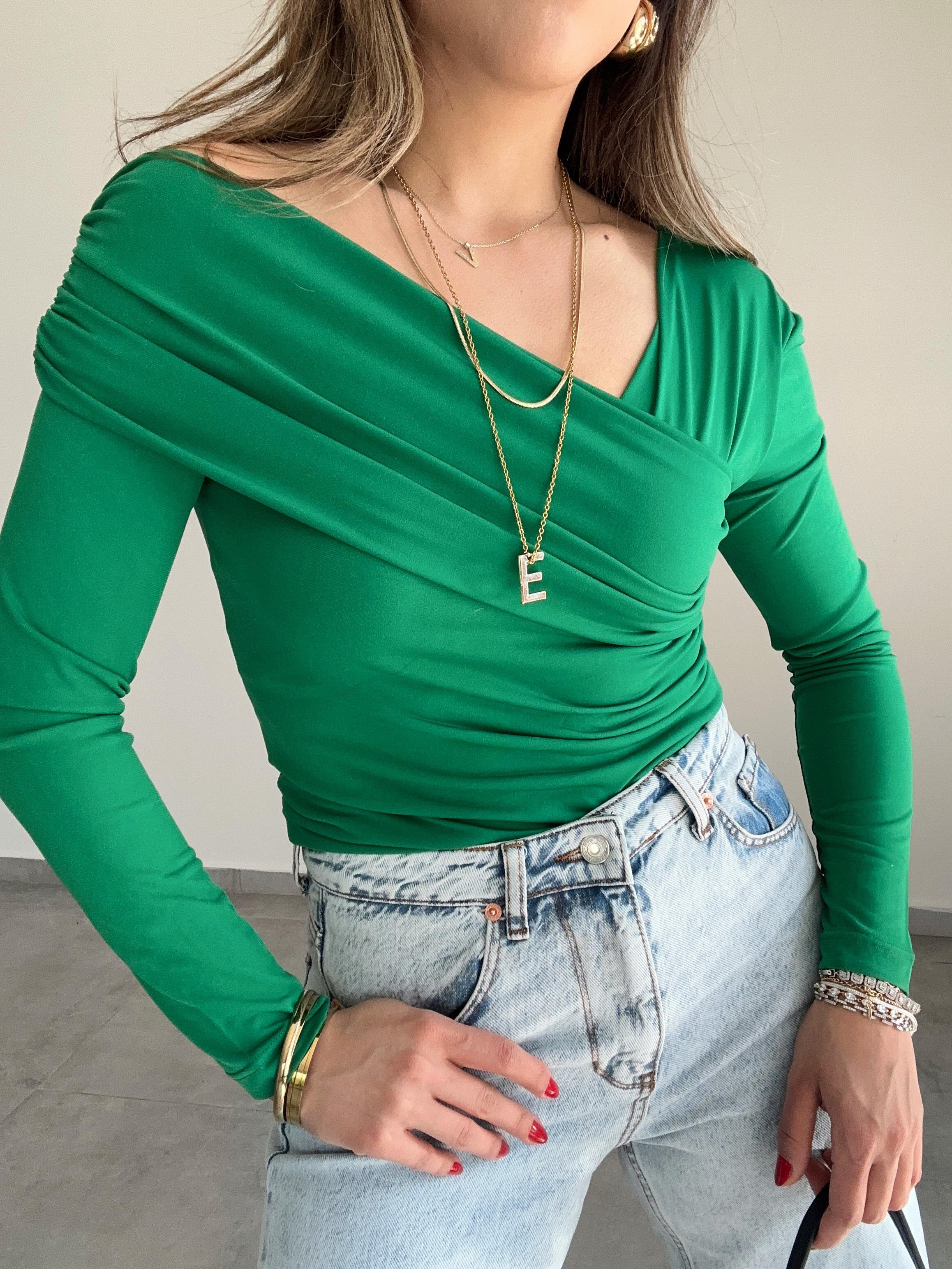 Yeşil V Yaka Drapeli Bluz