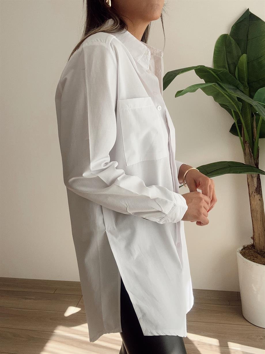 Yırtmaçlı Beyaz Basic Gömlek