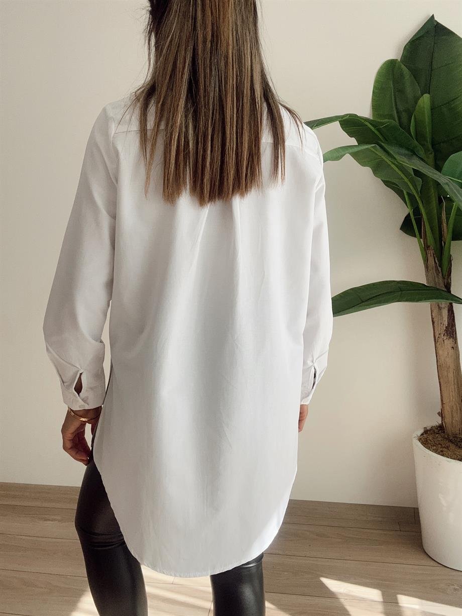 Yırtmaçlı Beyaz Basic Gömlek