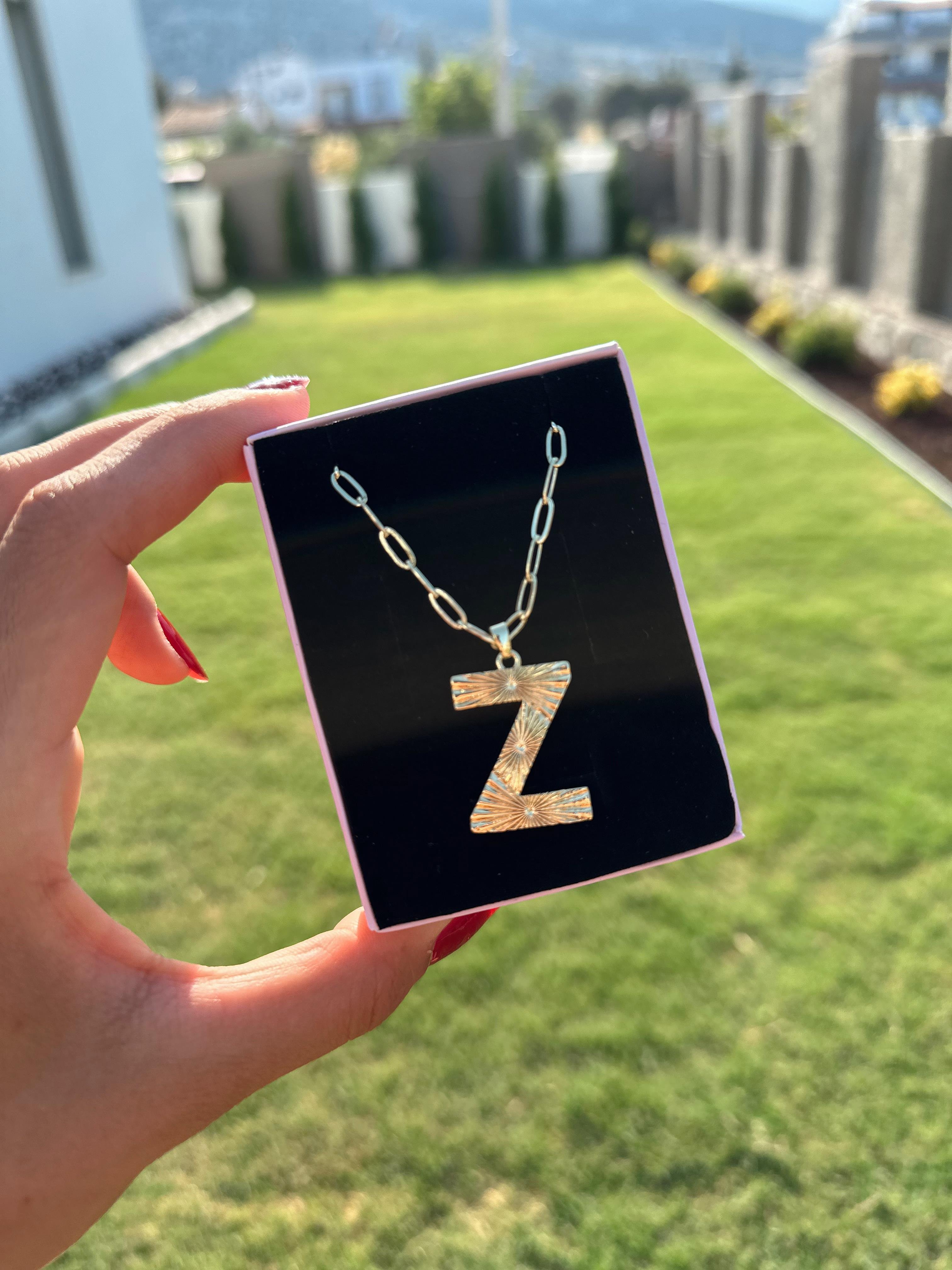 Z Çelik Gold Harf Kolye