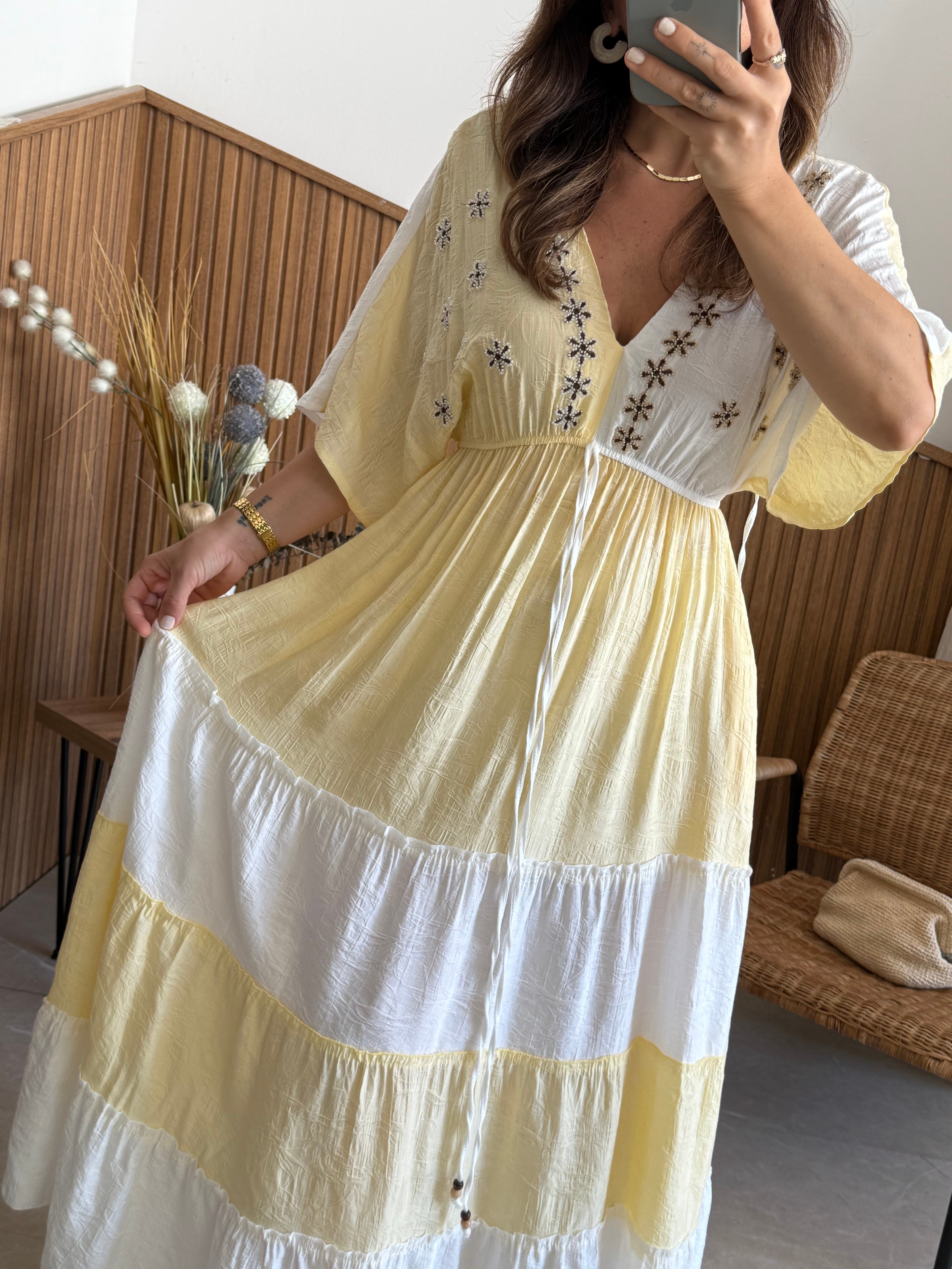 İşlemeli Renklı Maxi Elbise 