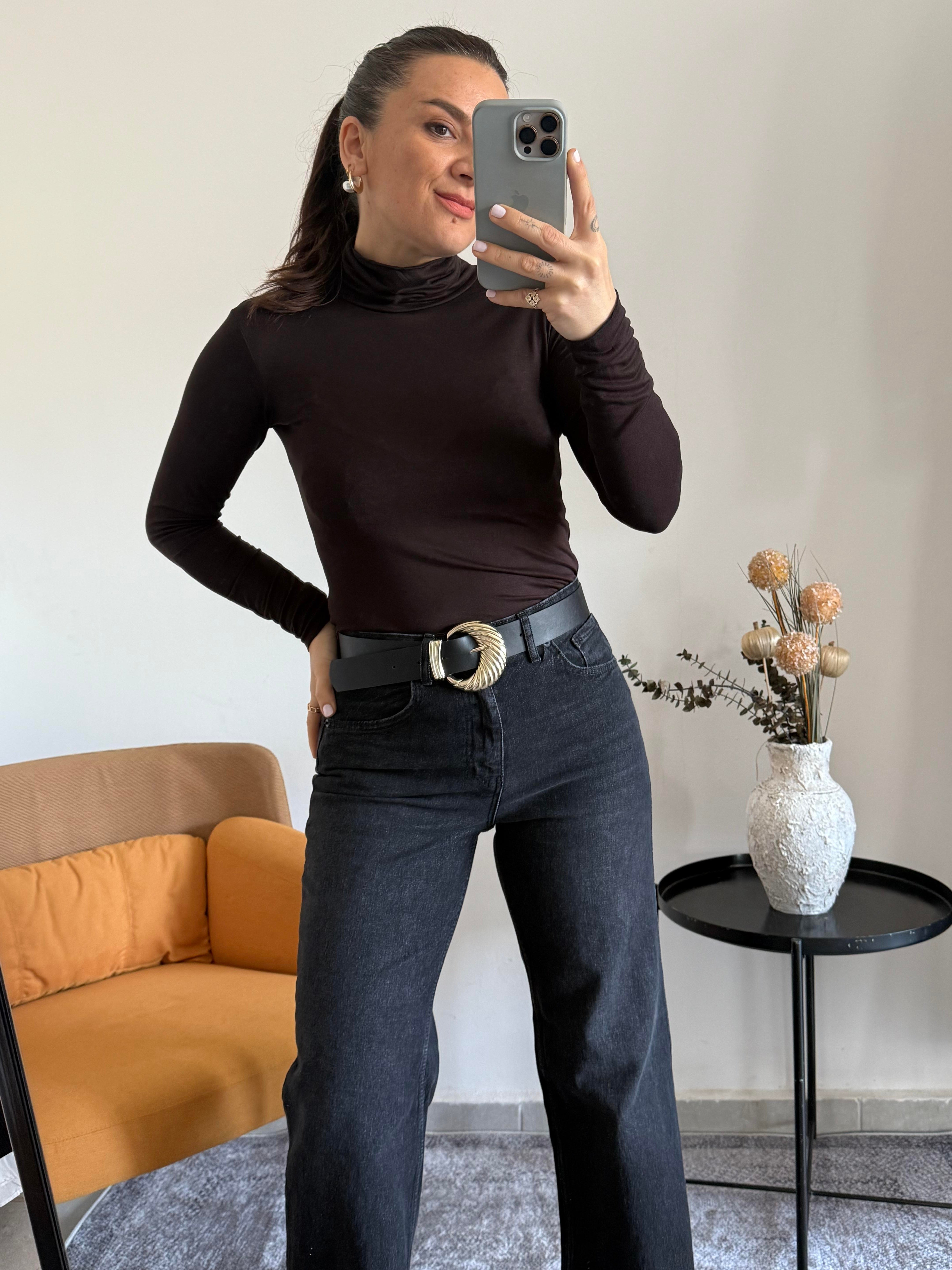 Kaşmir Doku Acı Kahve Boğazlı Body 