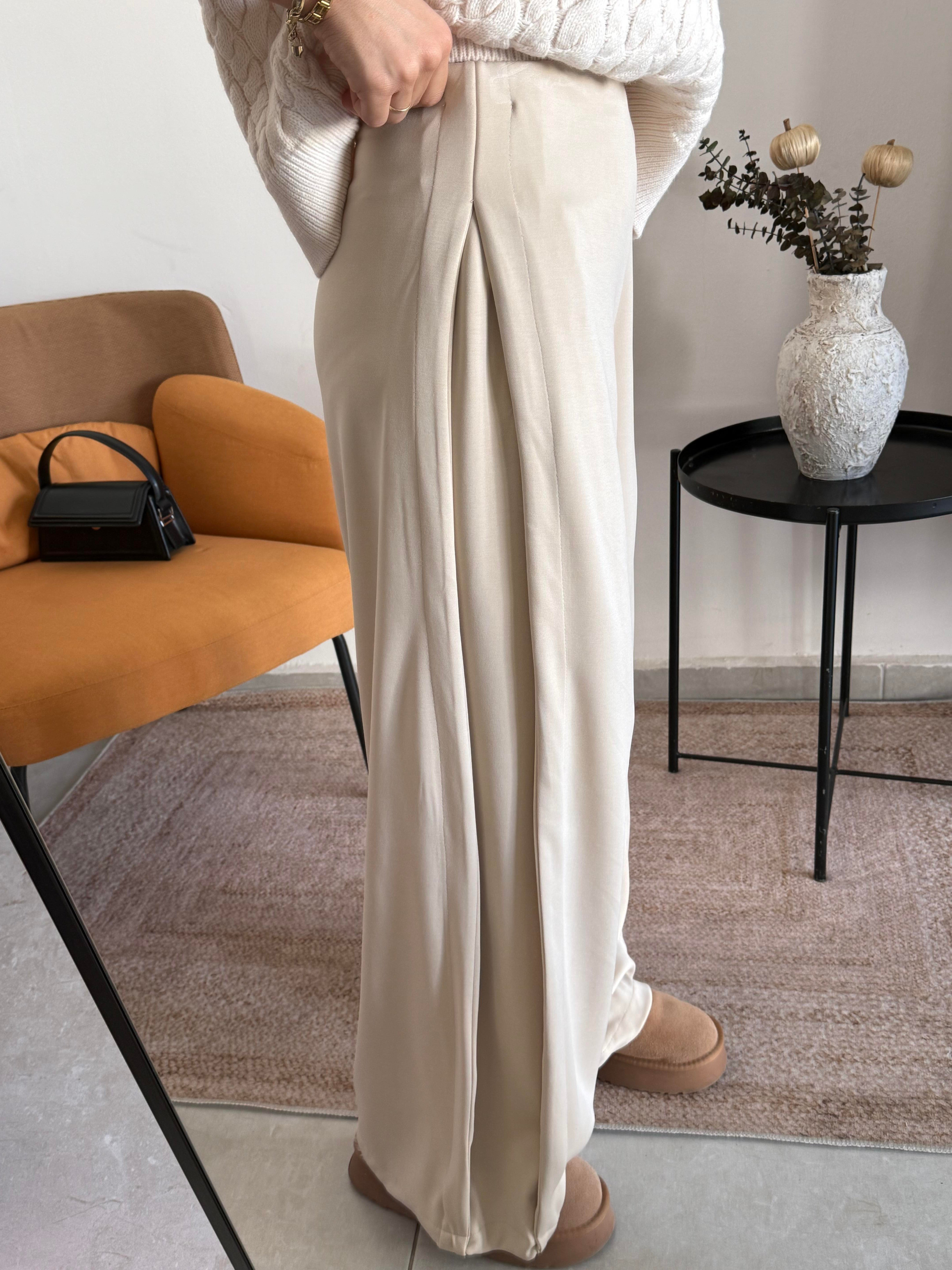 Marka Model Ekru Pantolon 