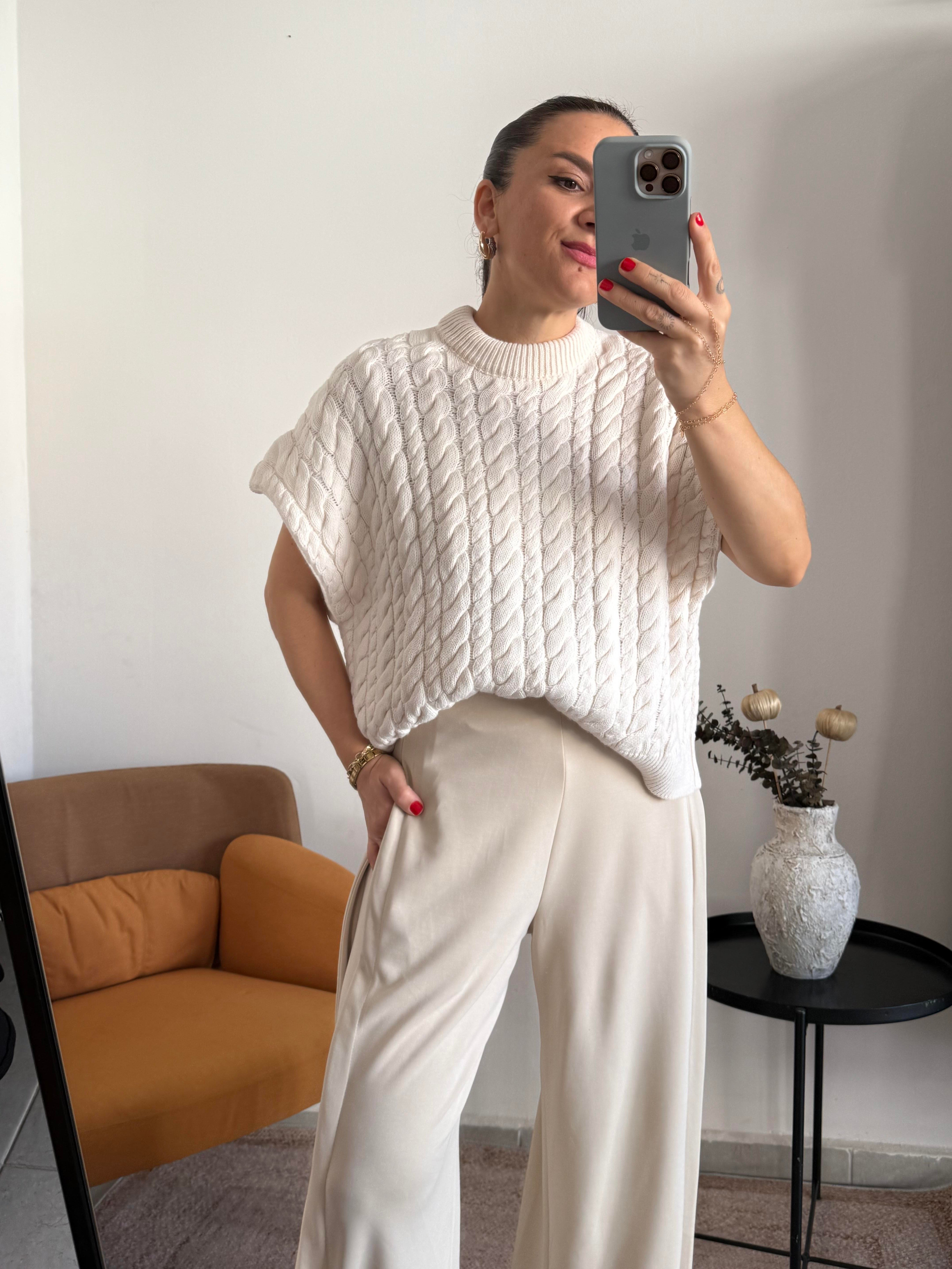Marka Model Ekru Pantolon 