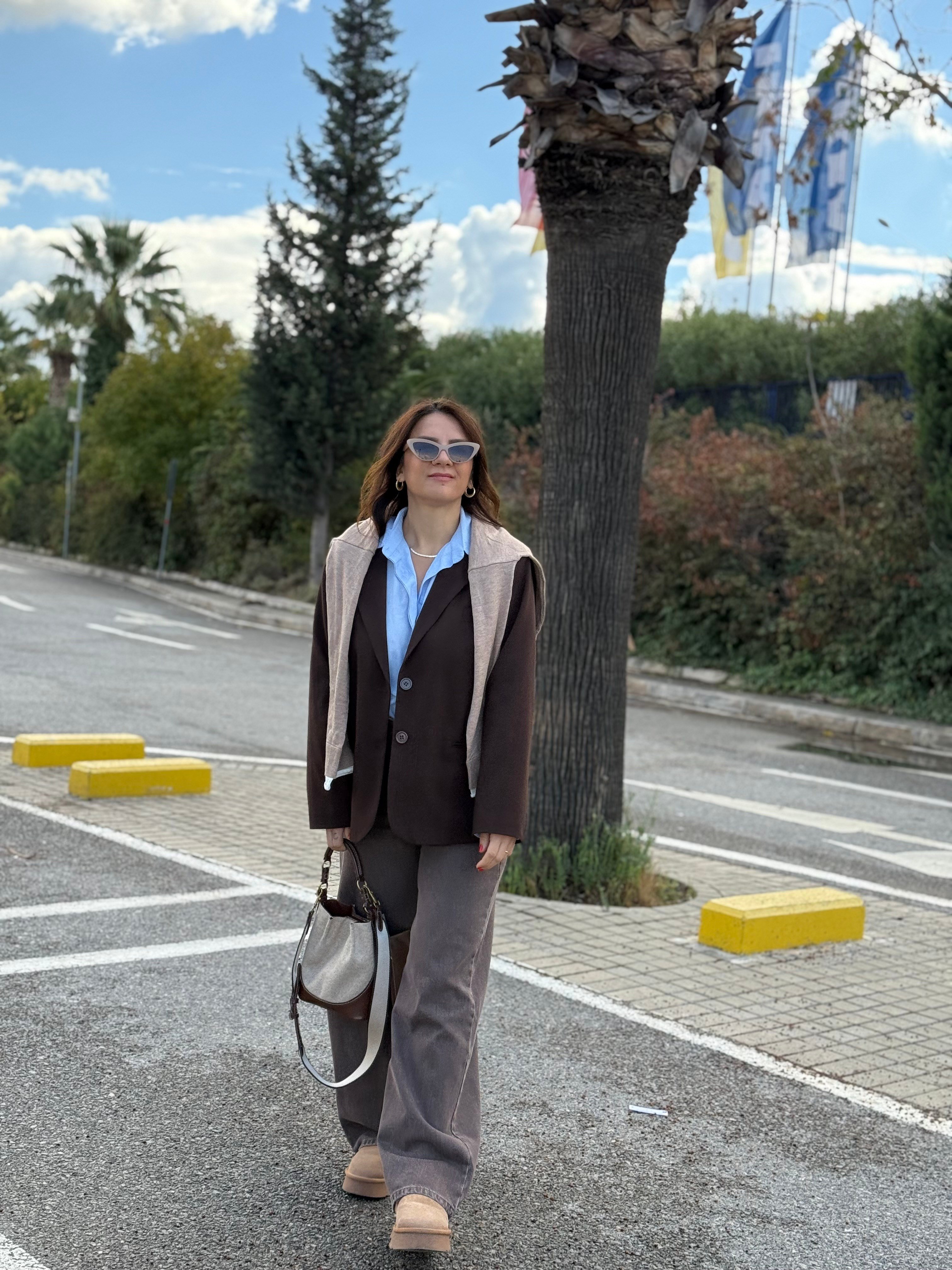 Premium Doku Yüksek Bel Kahve Jean Pantolon 