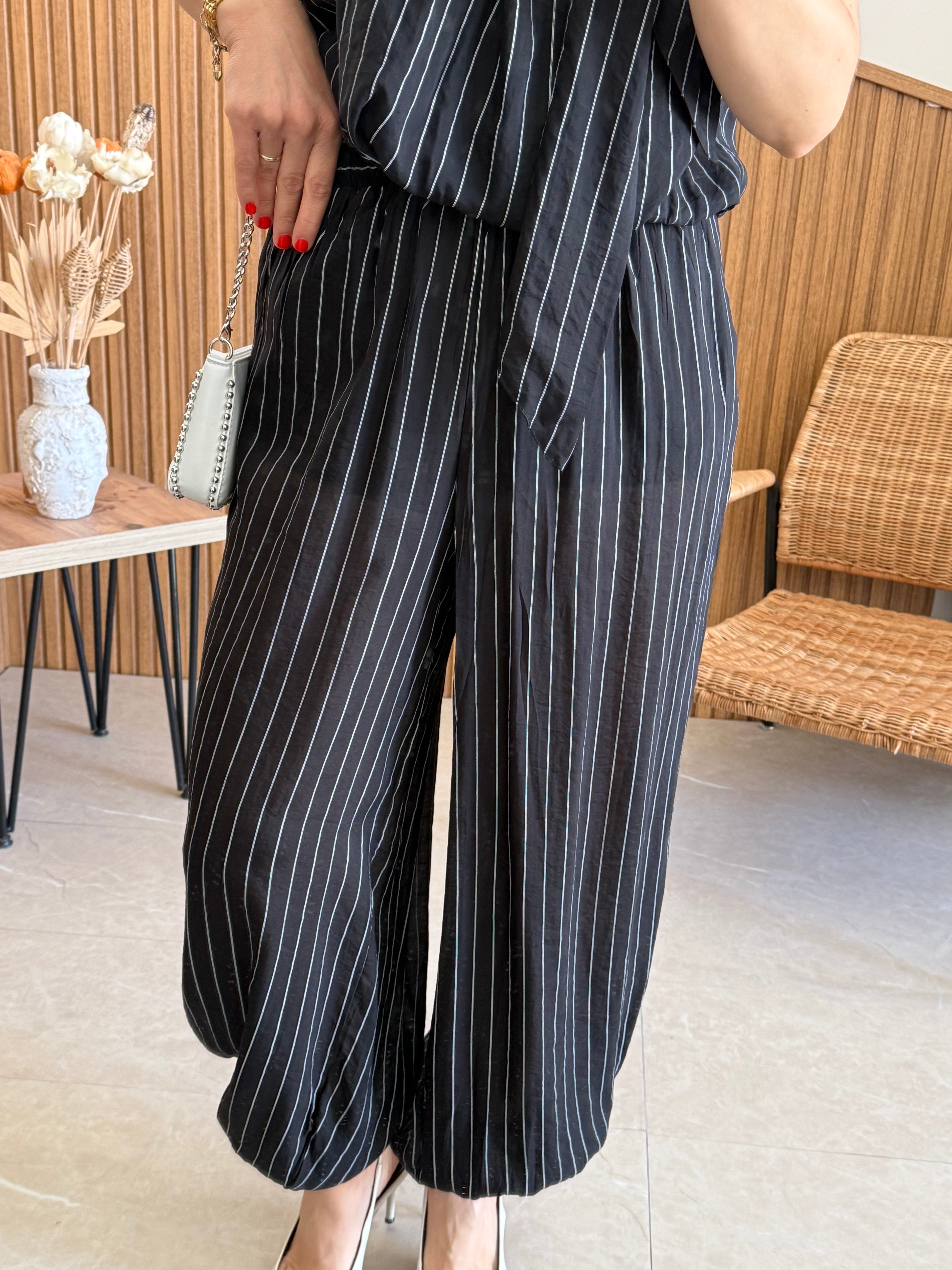 Premium Seri Pantolon Crop Çizgili Takım