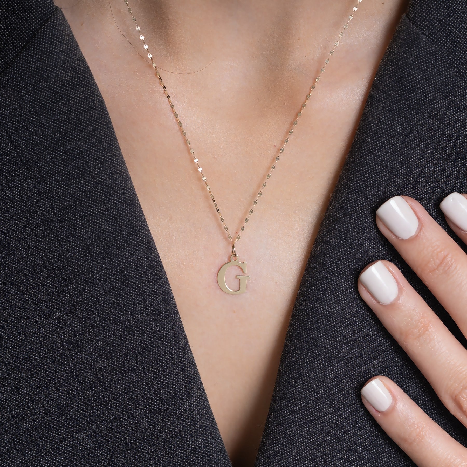14 Ayar Altın G Harf Sade Kolye 13.5 mm