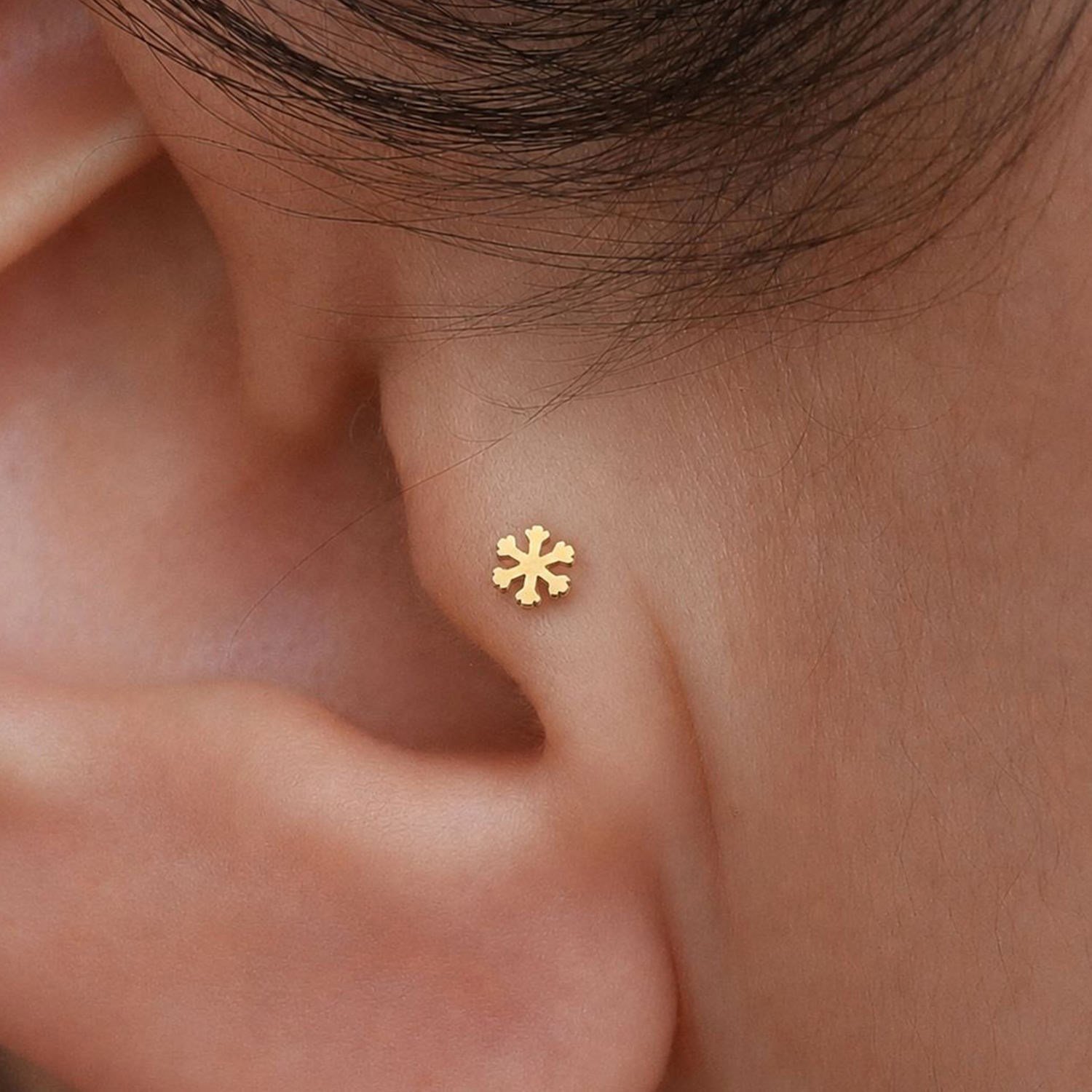 14 Ayar Altın Kar Tanesi Tragus