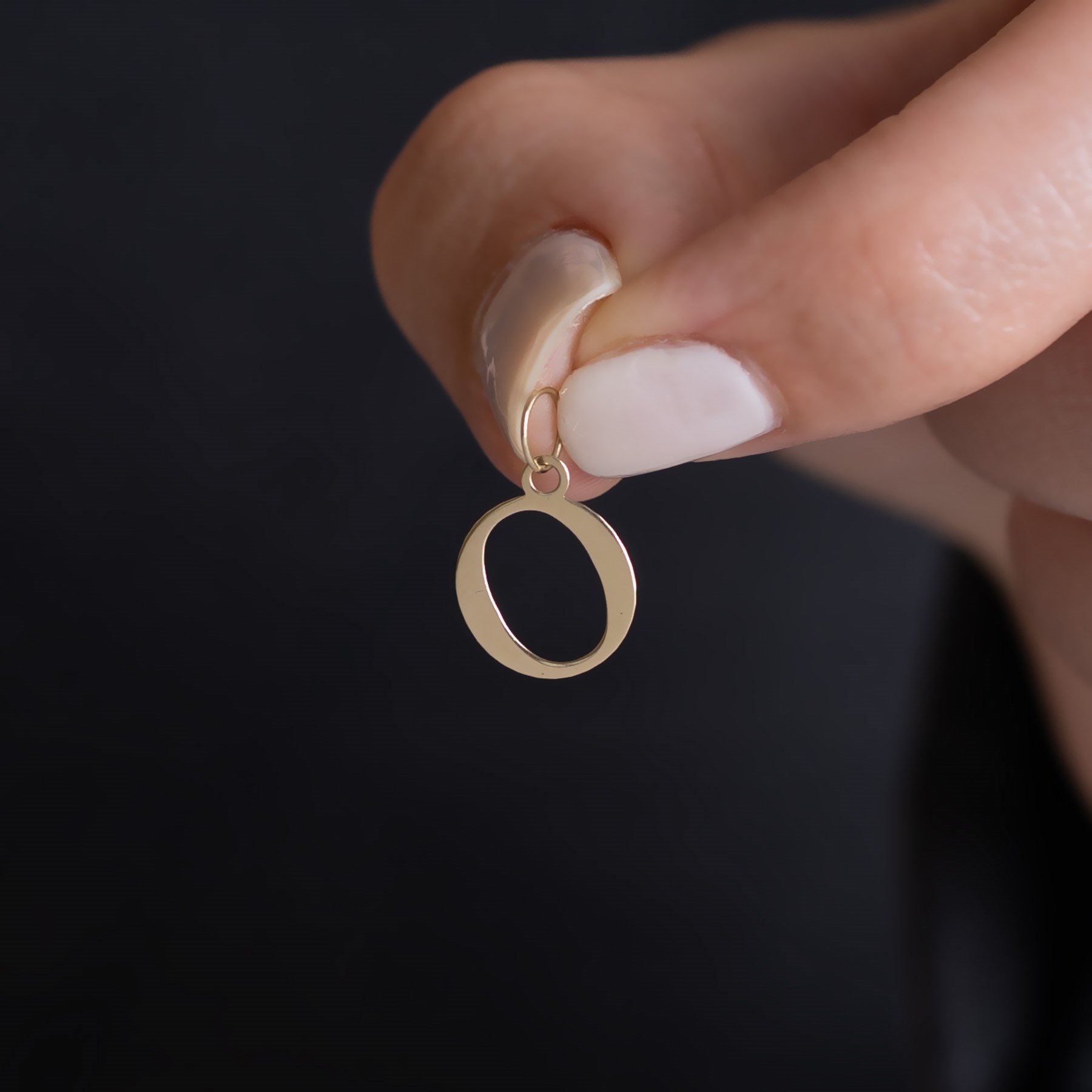 14 Ayar Altın O Harf Sade Kolye Ucu 13.5 mm