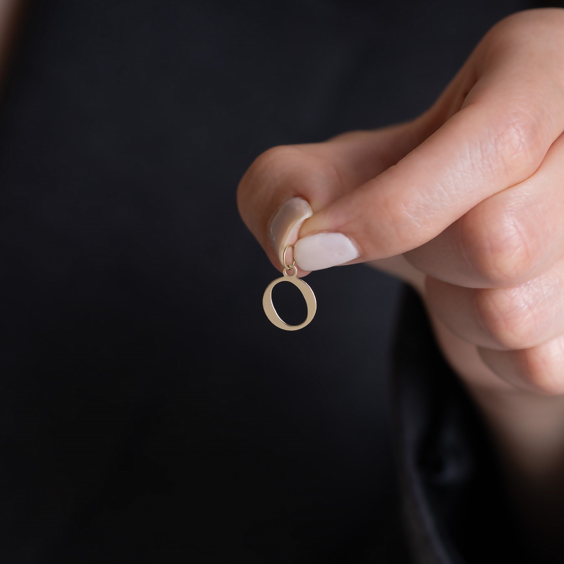 14 Ayar Altın O Harf Sade Kolye Ucu 13.5 mm