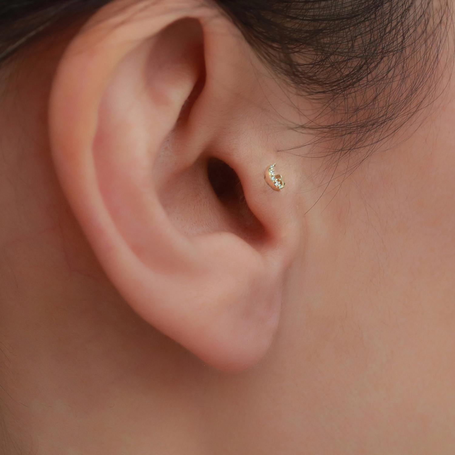 14 Ayar Altın Taşlı Ay Yıldız Tragus Piercing