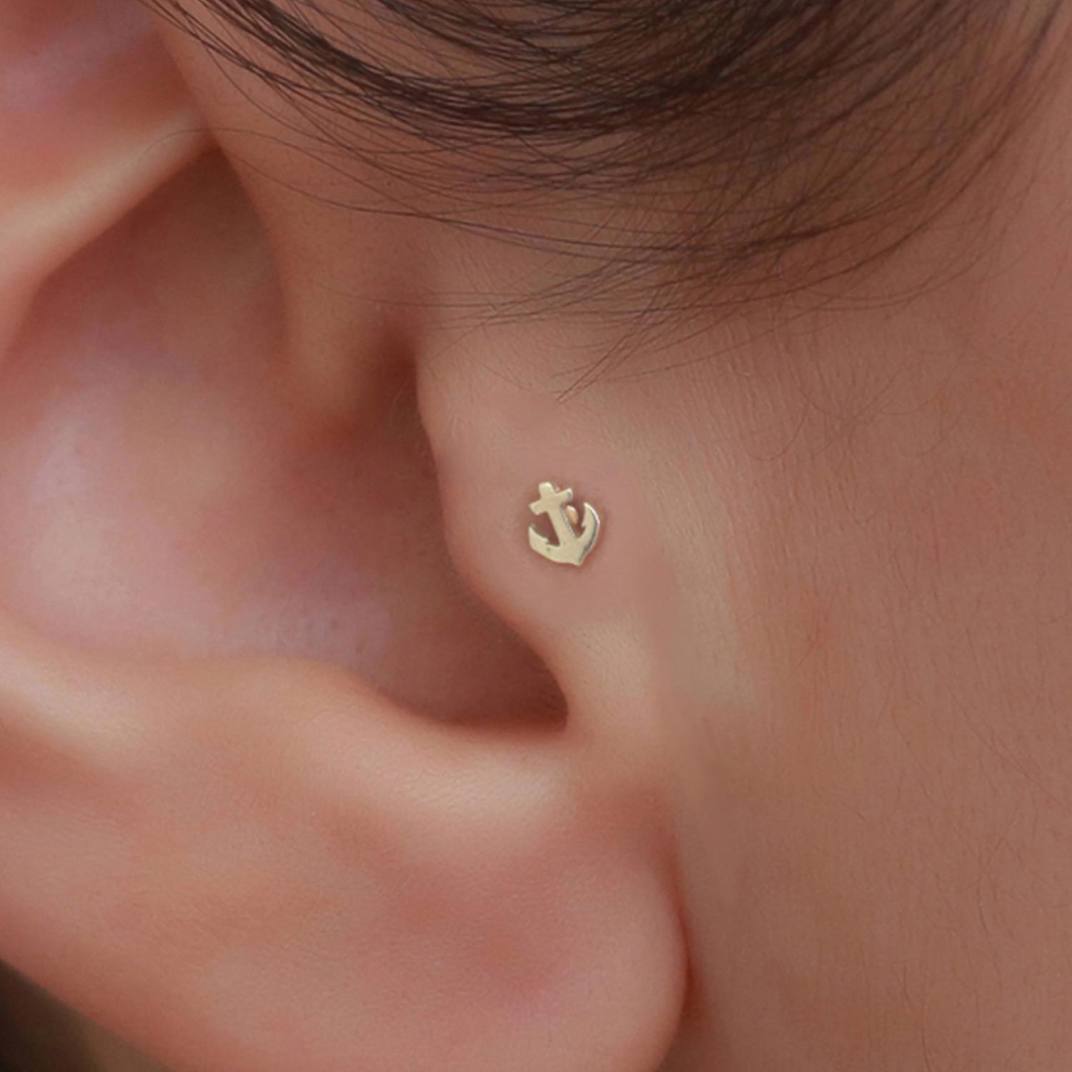 14 Ayar Altın Taşsız Denizci Tragus Piercing