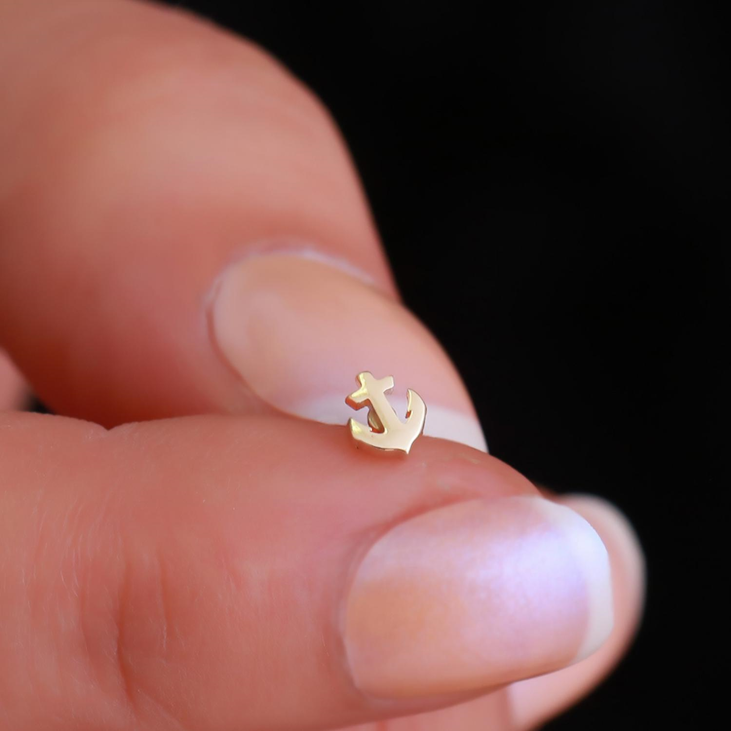 14 Ayar Altın Taşsız Denizci Tragus Piercing