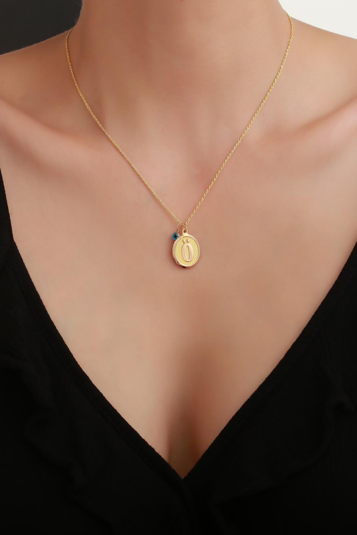 14 Ayar Altın Vintage Oval Ö Harf Kolye