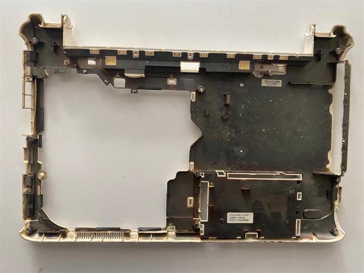 Alt KasaOrijinal Casper Nirvana MB50, MB50II1, MB50IA1 Notebook Kasa Alt / Beyaz Stok: Z92