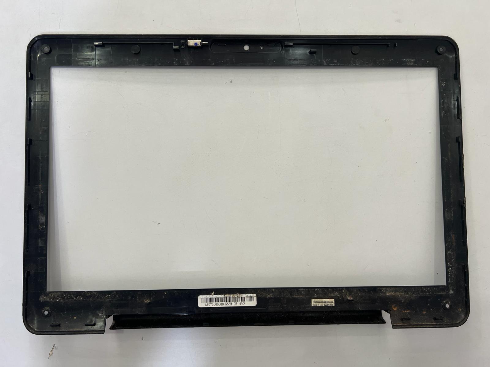 Bezel - ÇerçeveToshiba Satellite L500-1UP, L500-1UU, L500-1UX, L500-1VK, L500-1WP Uyumlu Bezel Ekran Ön Çerçeve Stok: Z101