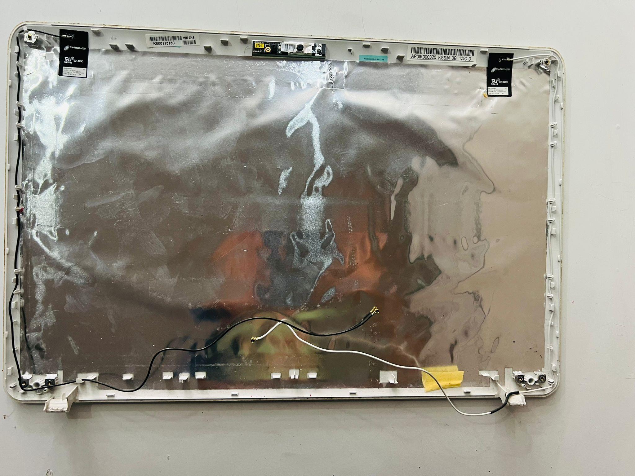 Cover - Arka kapakToshiba C660 C660D Orijinal Ekran Cover Arka Çerçeve Sorunsuz Stok: Z103