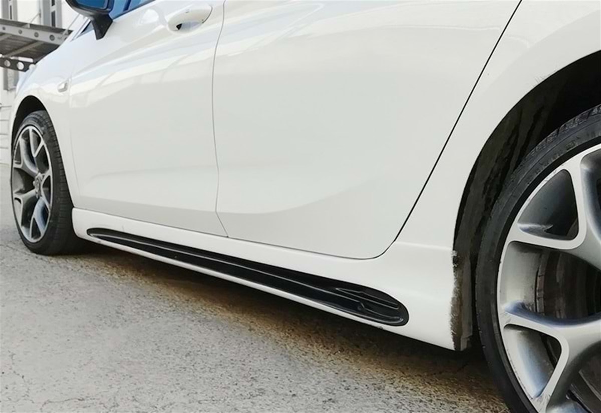 Astra K Sport Side Skirts Raw Surface Vacuum Plastic  2015-2021 (V2) 2015.2019 - 2019 . ....  Astra K, K FL