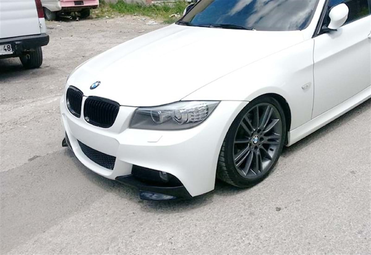 E90 LCI M Technic Front Flaps Piano Black Vacuum Plastic  2008-2011 E90 LCI