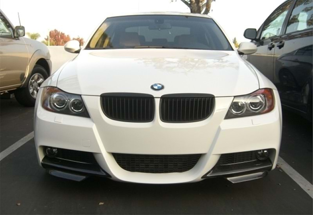 E90 M Sport  Technic Front Flaps Piano Black Vacuum Plastic  2004-2008 e90