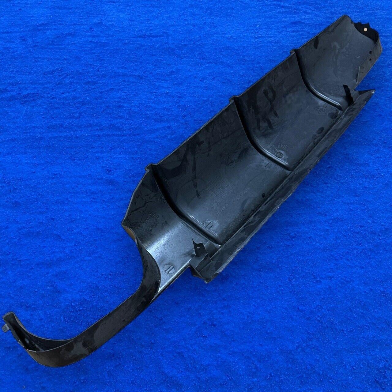 For Bmw E60 5 series M5 STYLE SINGLE EXHAUST rear Bumper diffuser splitter 05-11