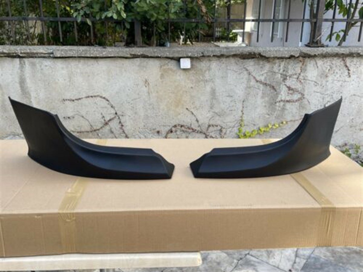 For BMW E60 E61 M5 Bumper Front Flap Set 2 Piece Left And Right