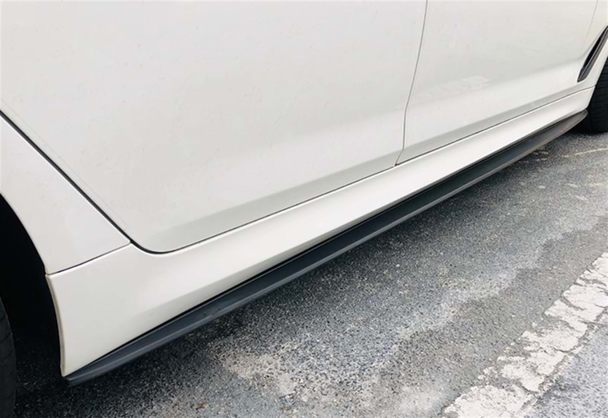 G30 Side Skirts Lower Lip Piano Black Vacuum  2017 - up 2017 Later G30