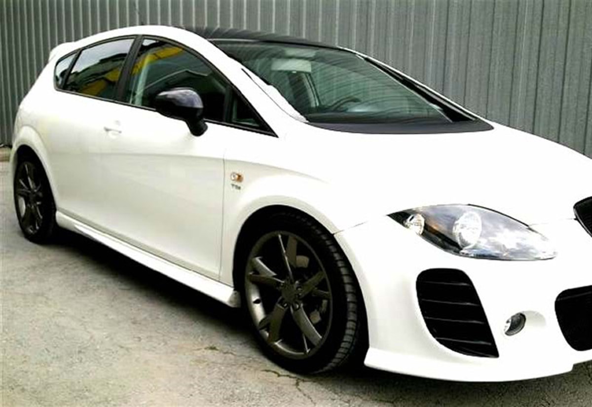 Leon MK2 Cupra Side Skirts Raw Surface Vacuum Plastic  2005-2012 Mk2 - Mk2 FL
