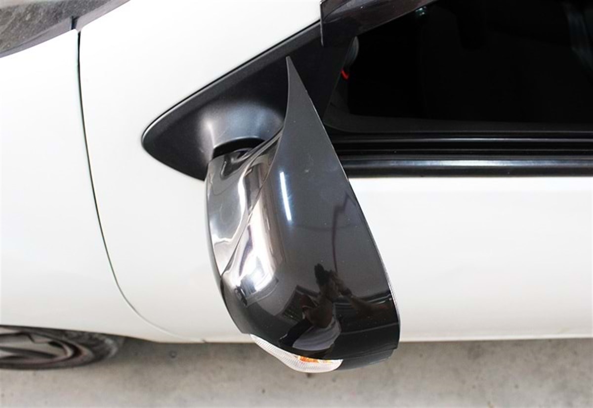Symbol Batman Mirror Cover Piano Black  2012 and Later Symbol 3